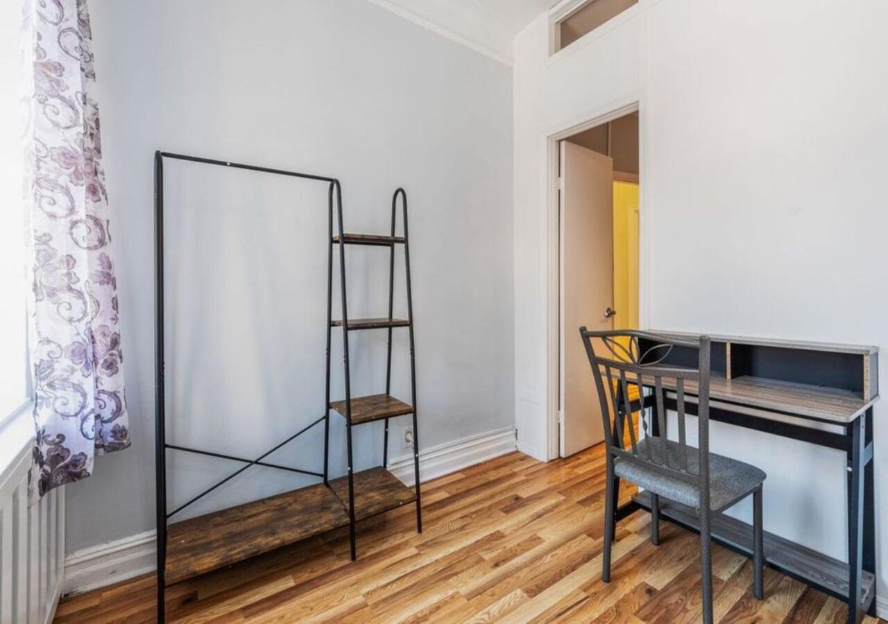 Apartment Chelsea 2br Gem!