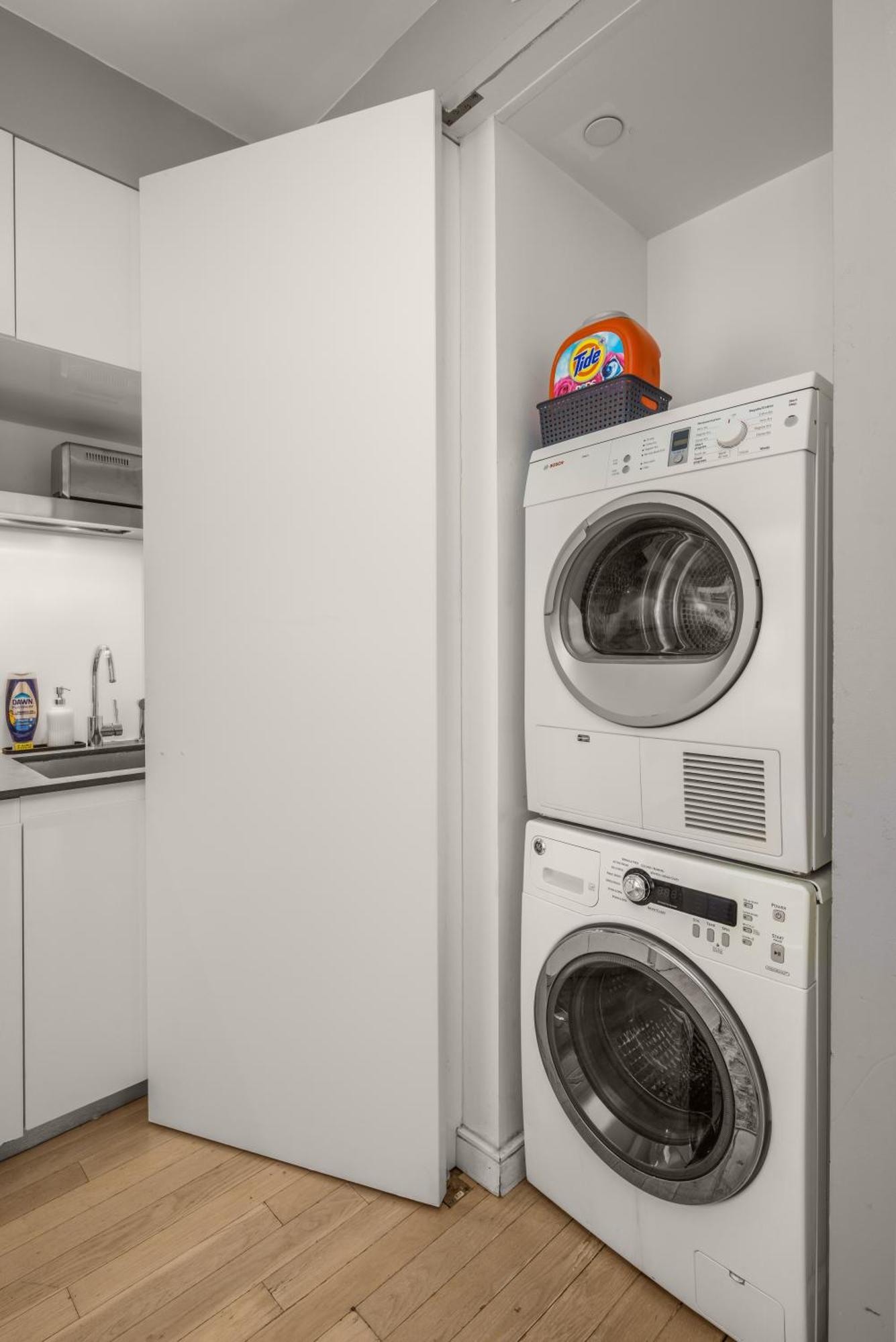 Chic Nyc Retreat Beside Broadway & Iconic Sights Apartment New York