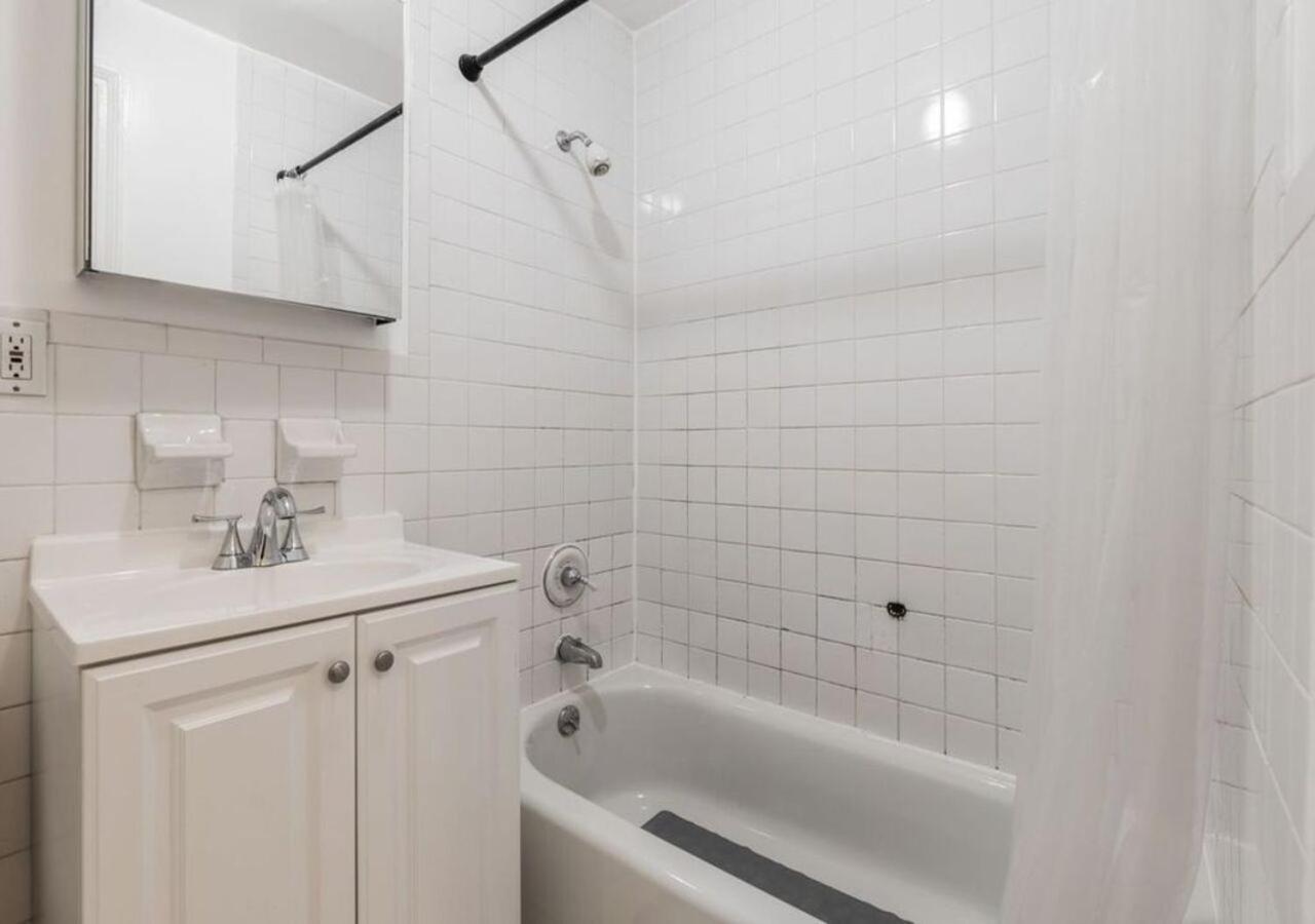 Apartment Chelsea 2br Gem!