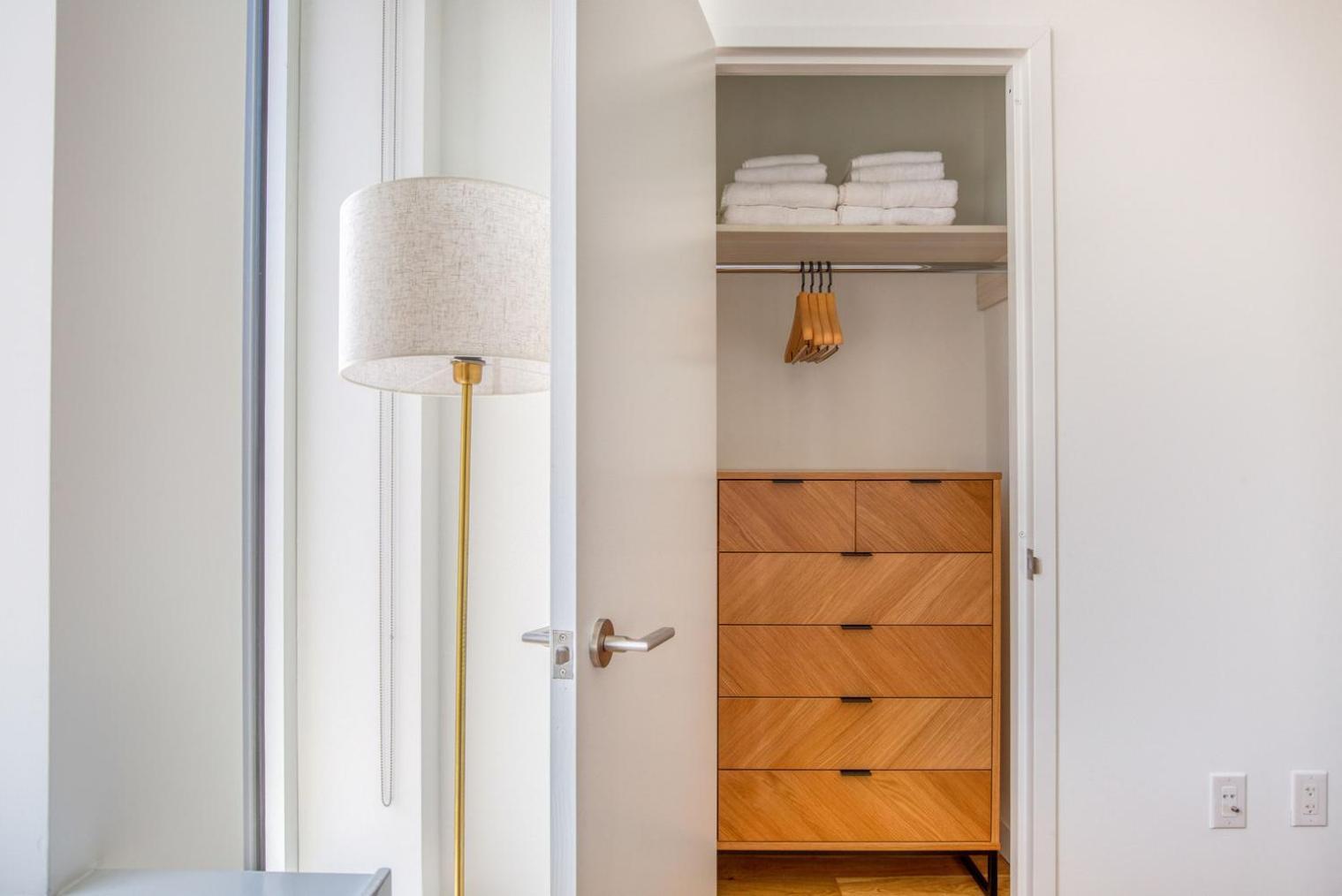 Blueground Les Gym Doorman Near Market Nyc-1523 * New York