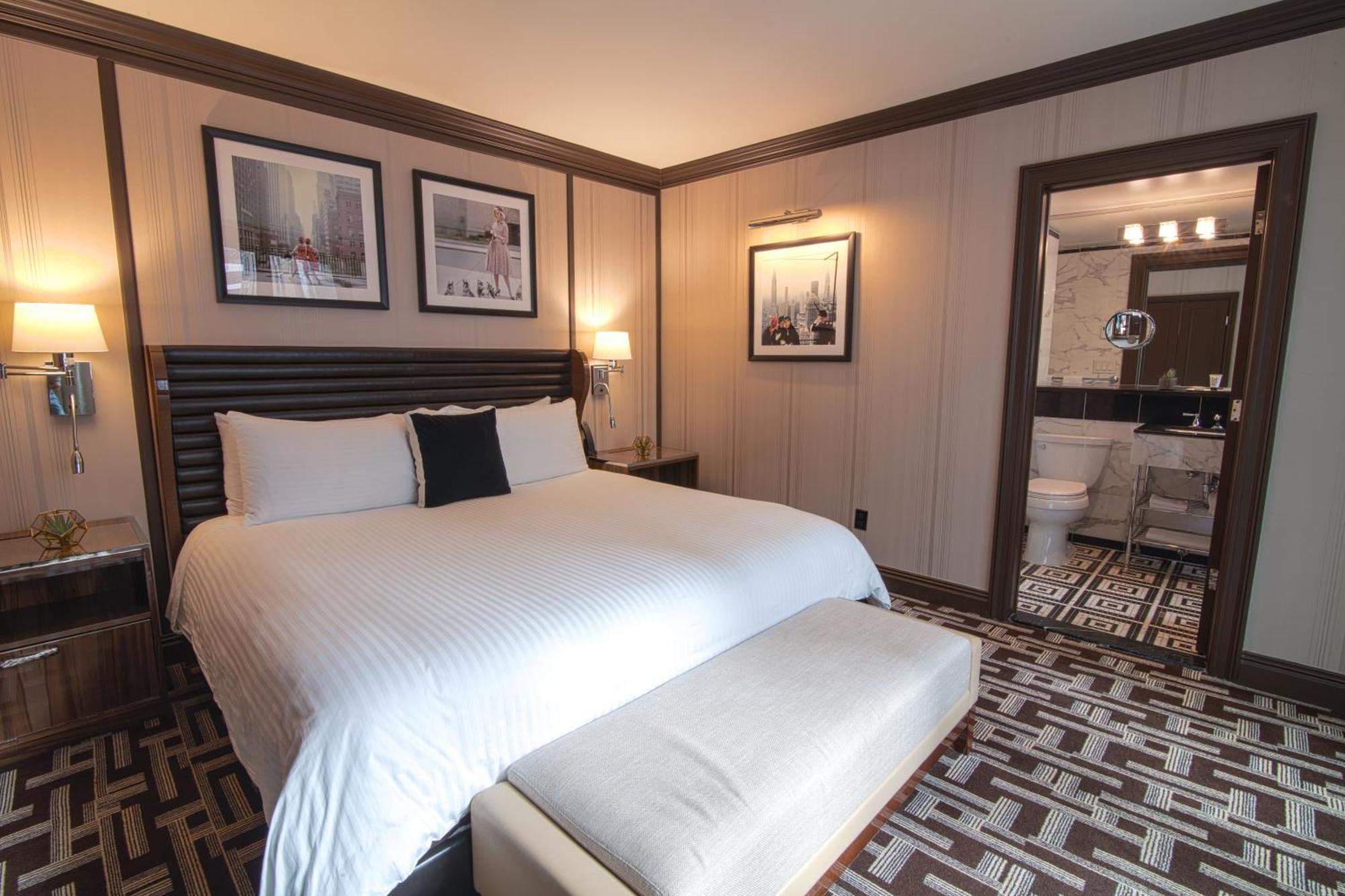 Iroquois Times Square New York