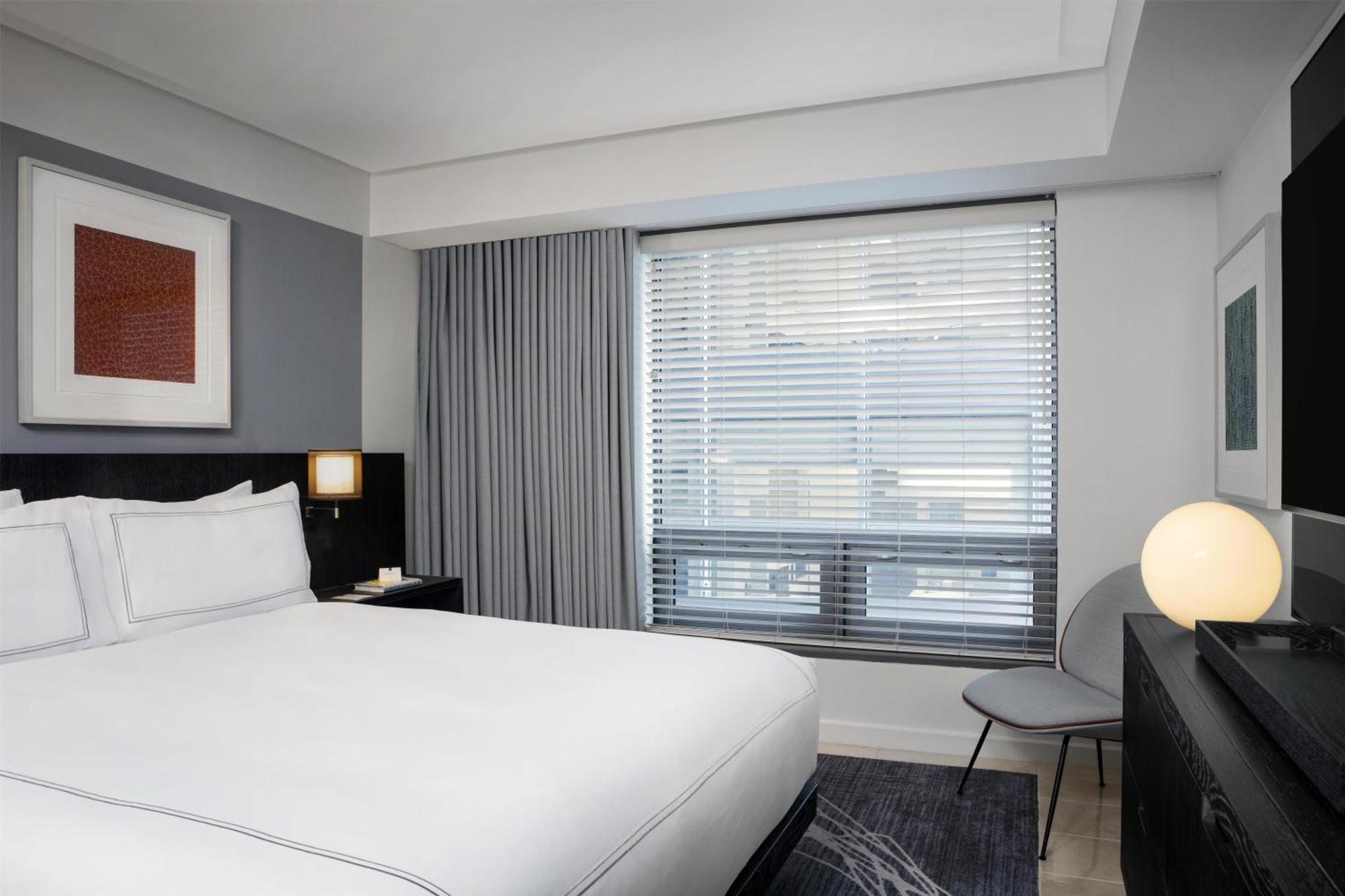 Hotel Conrad Downtown 5*
