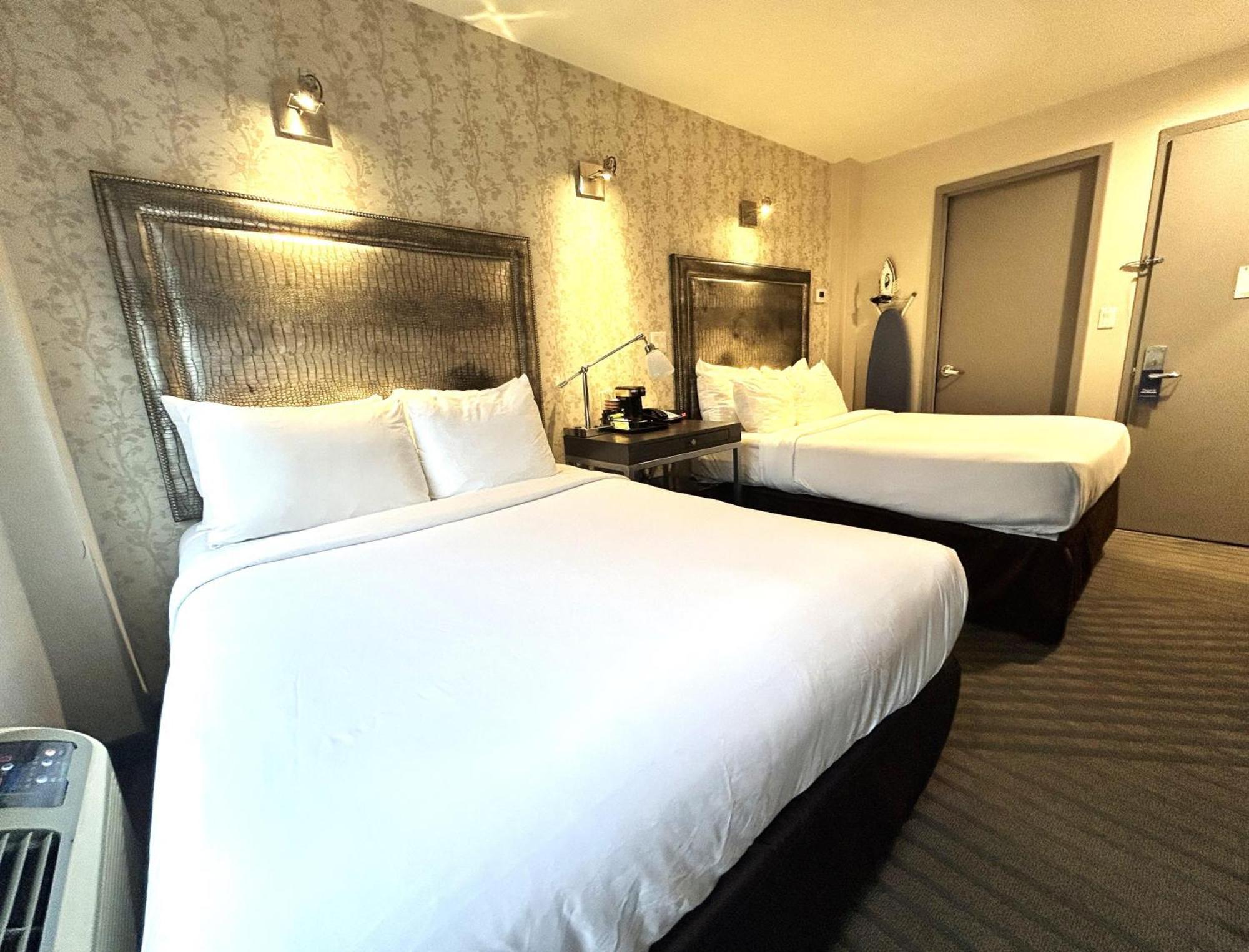 Hotel Times Square West Hotel, Bw Signature Collection 3*