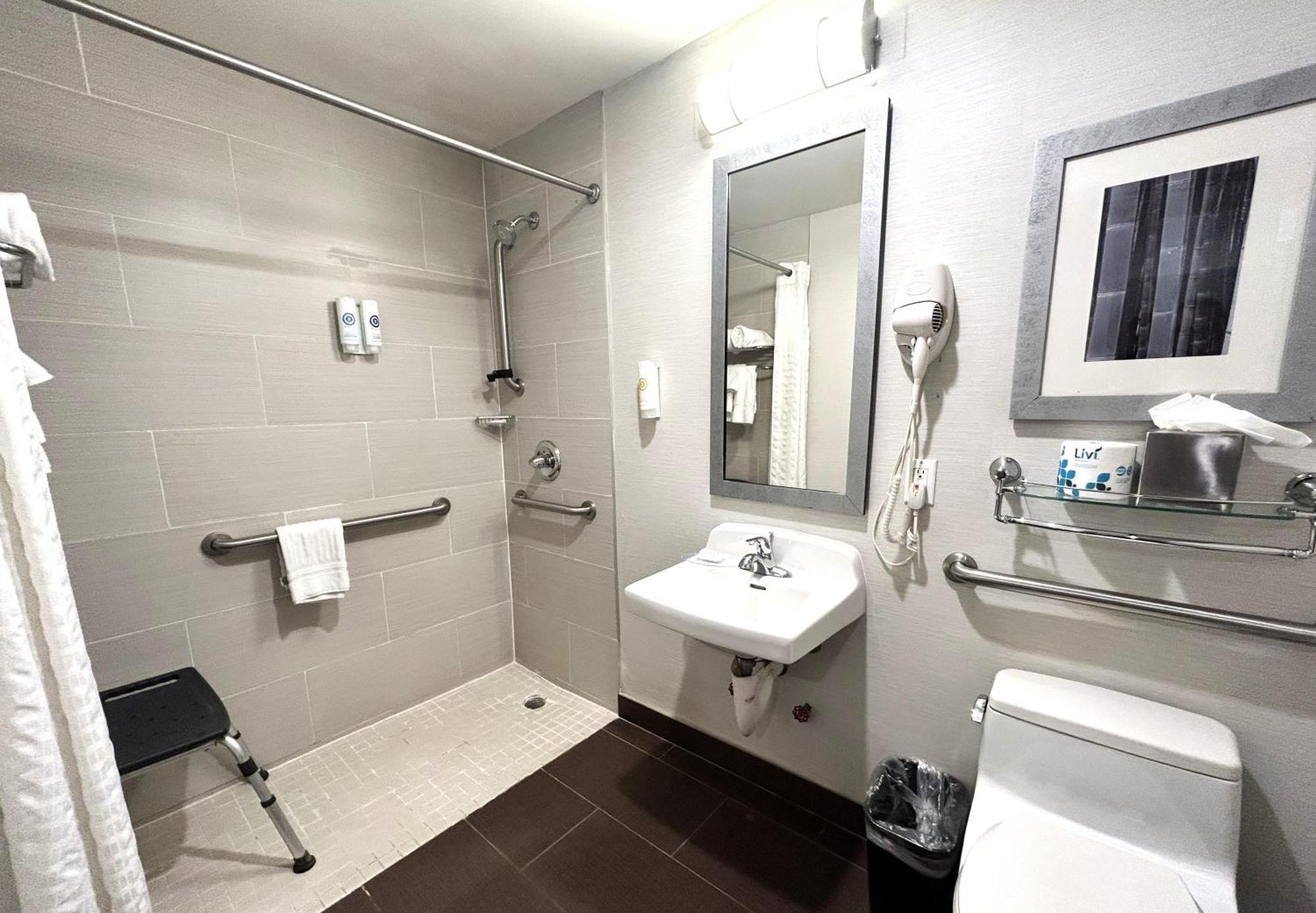 Times Square West Hotel, Bw Signature Collection Hotel 3*