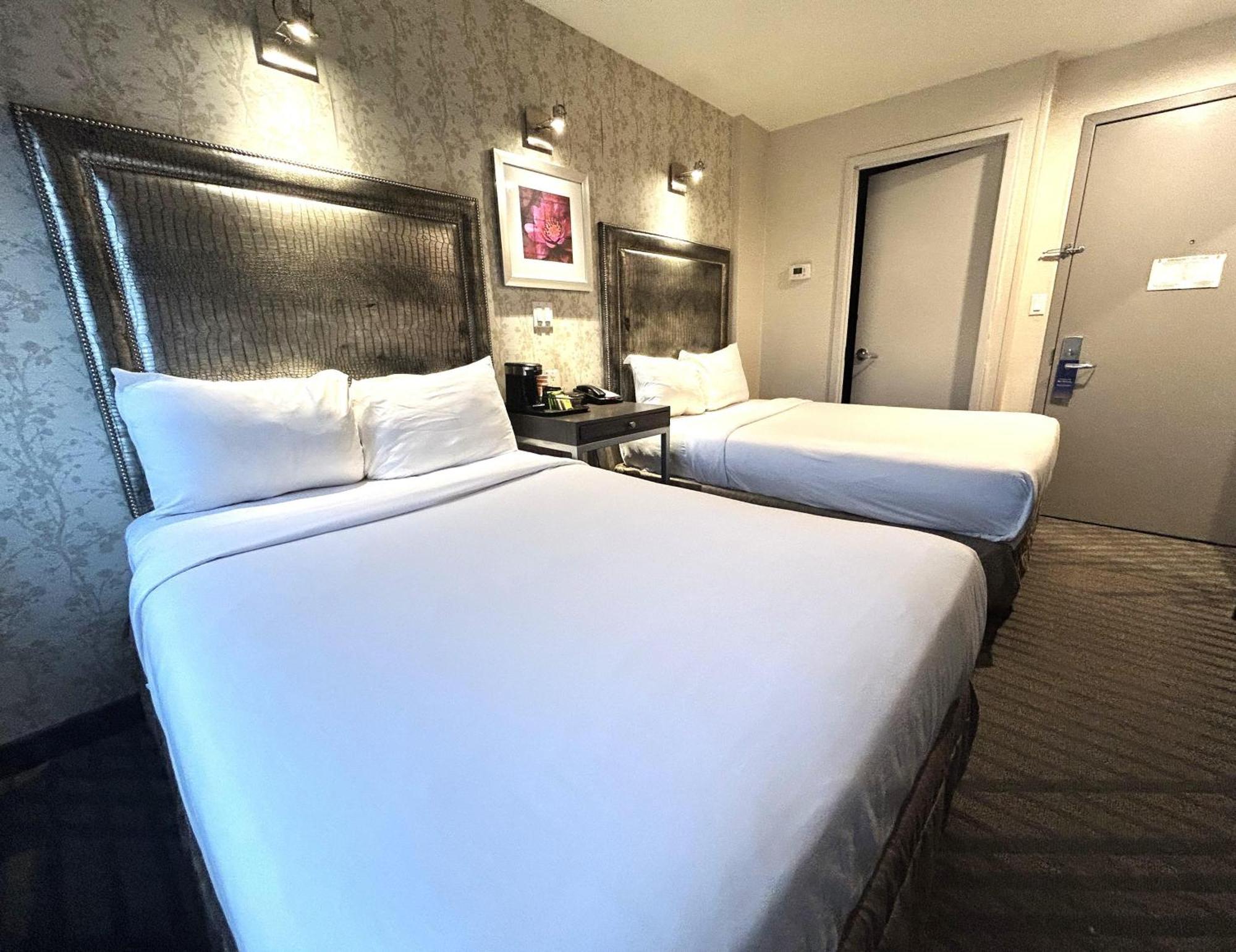Times Square West Hotel, Bw Signature Collection Hotel New York