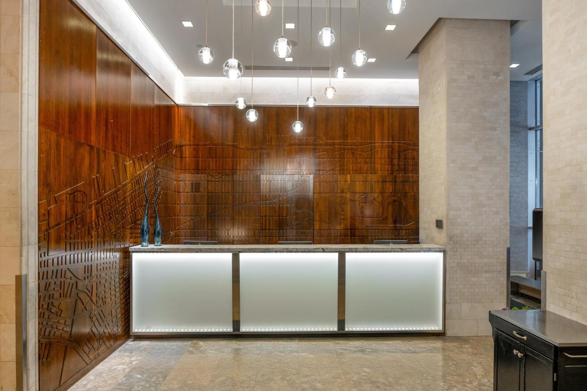 Hotel Distrikt City, Tapestry Collection By Hilton 4*