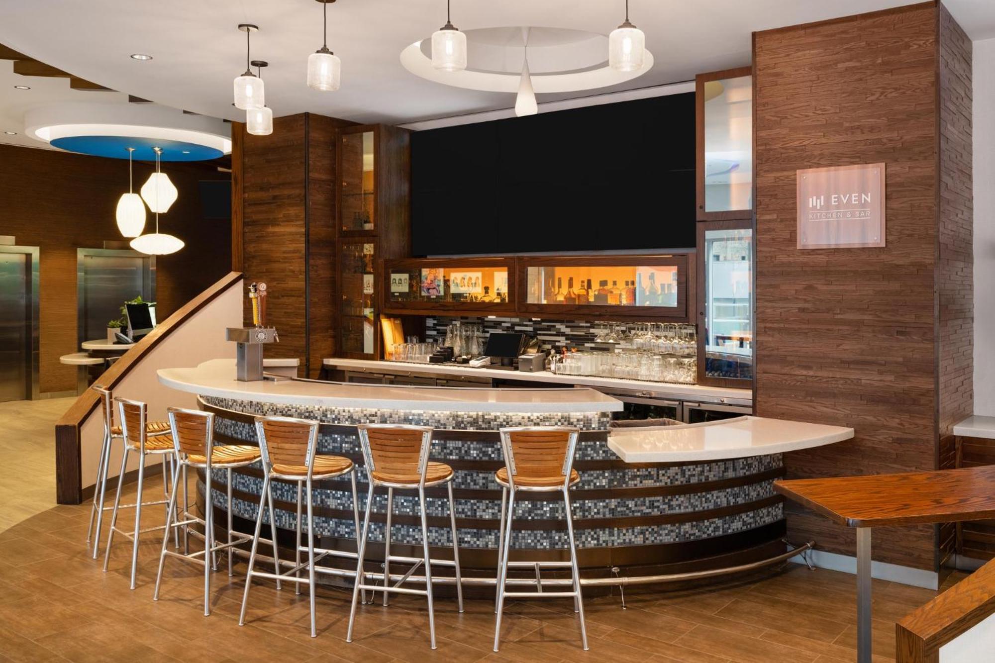 Hotel Even - Midtown East By Ihg 4*