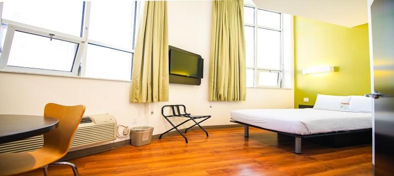 Hotel Feather Factory