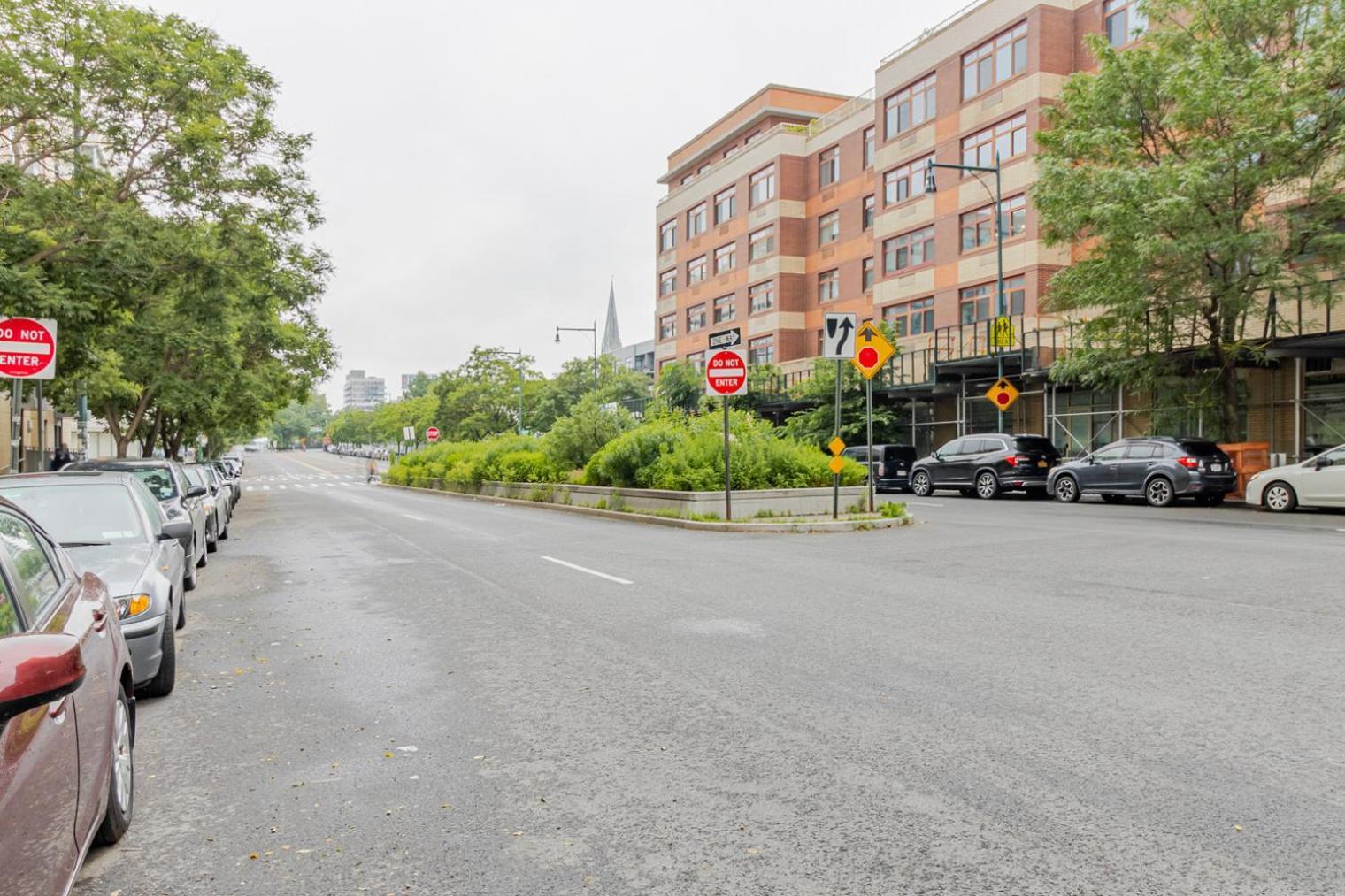 Apartment Lic 2br W Wd Elevator Doorman Nr E River Nyc-849