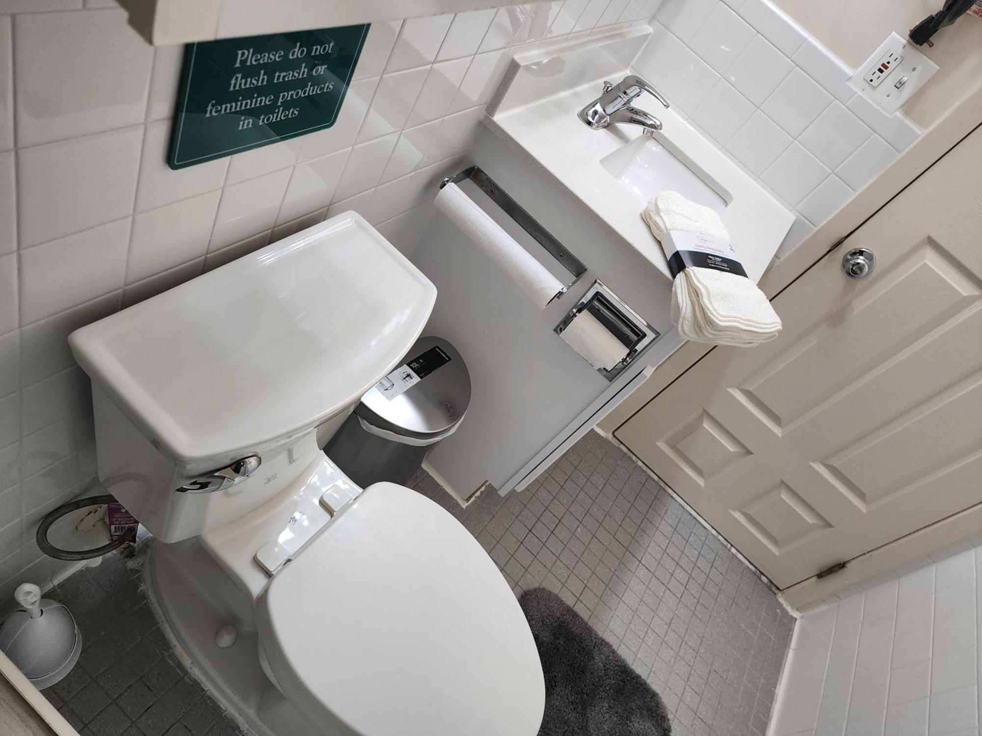 Travel Nurse Hub: Extended For Professionals & Students