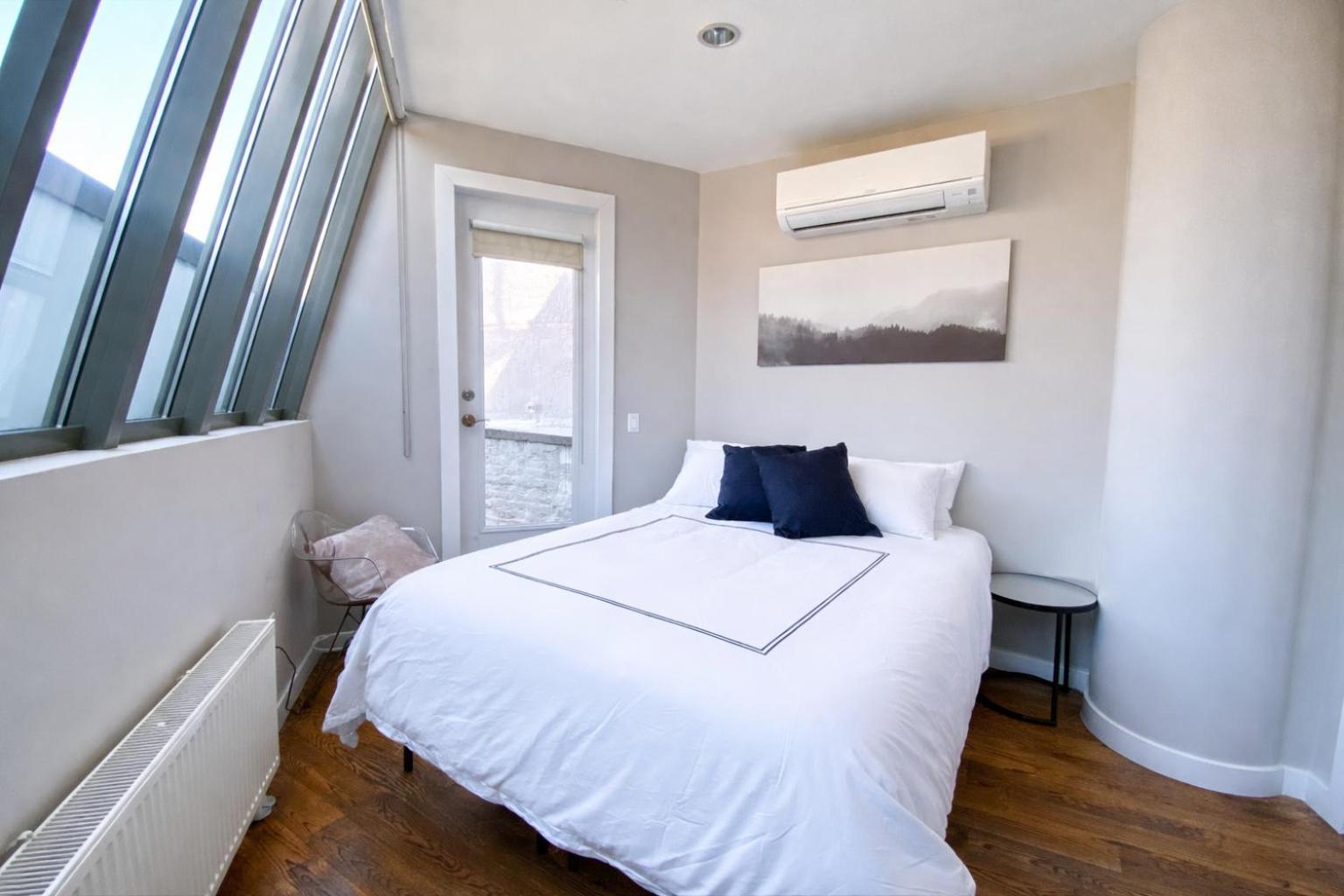 Gorgeous Three Bedroom West Village Townhouse Apartment New York