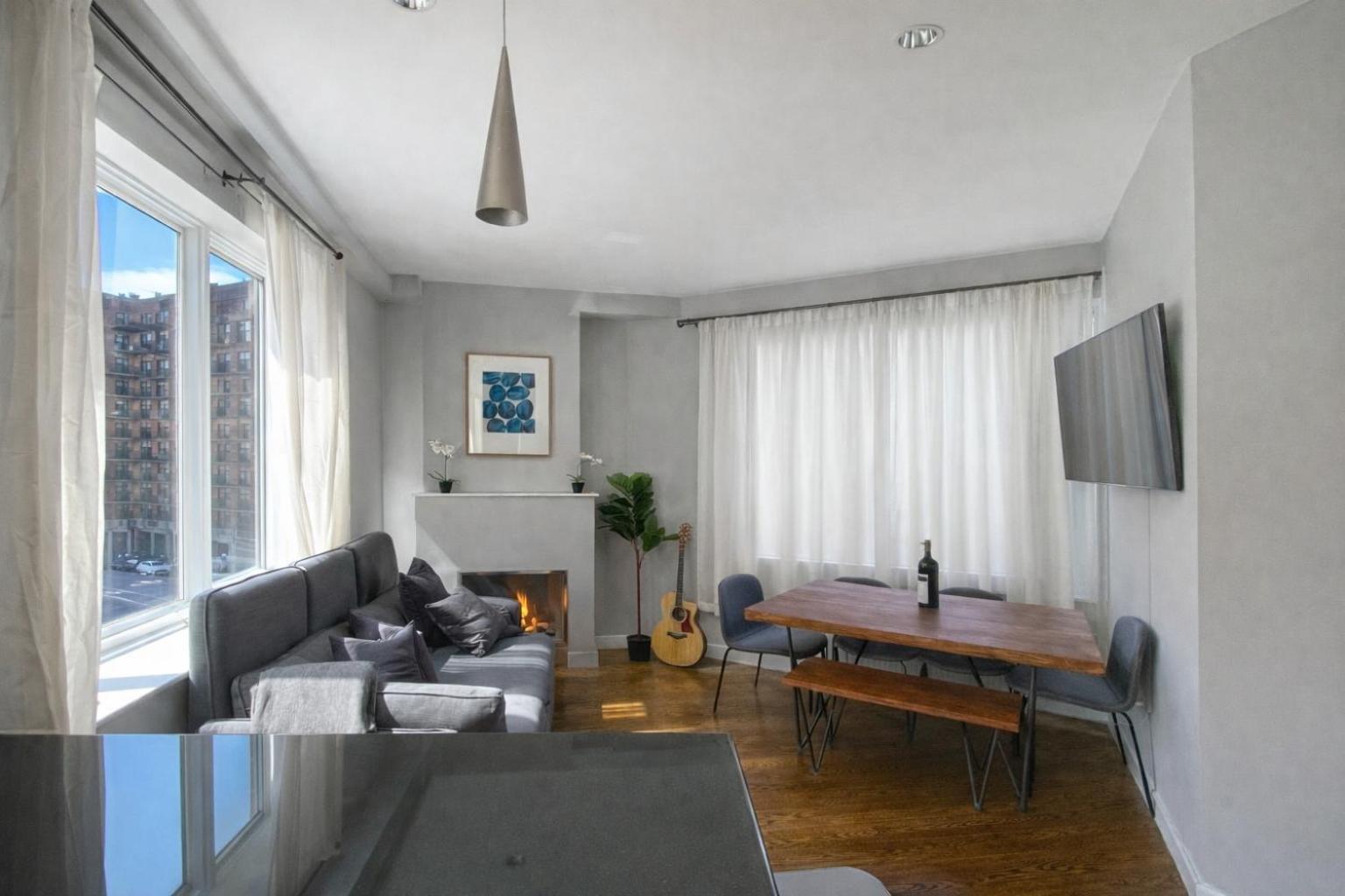 Gorgeous Three Bedroom West Village Townhouse Apartment New York