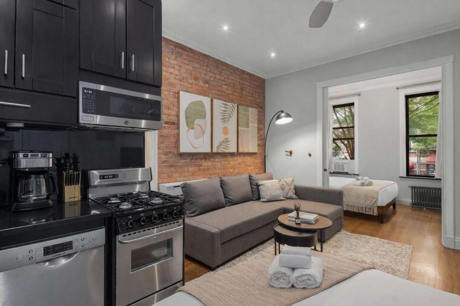 Chic Nyc Retreat By Park Apartment *