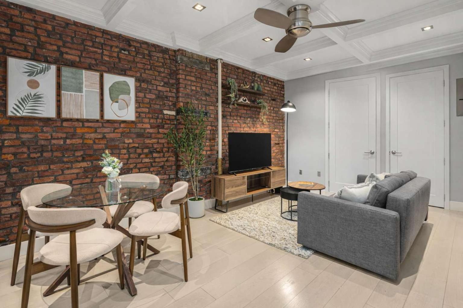 Bold Nyc In Fashionable Nolita * New York