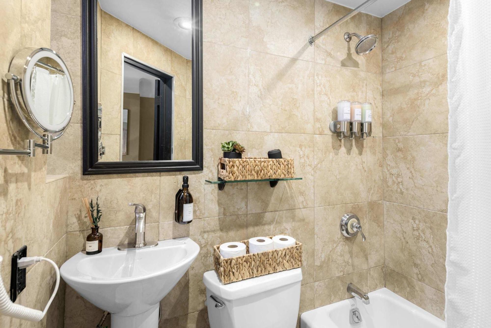 Nyc Walking Distance To Everywhere! Apartment *