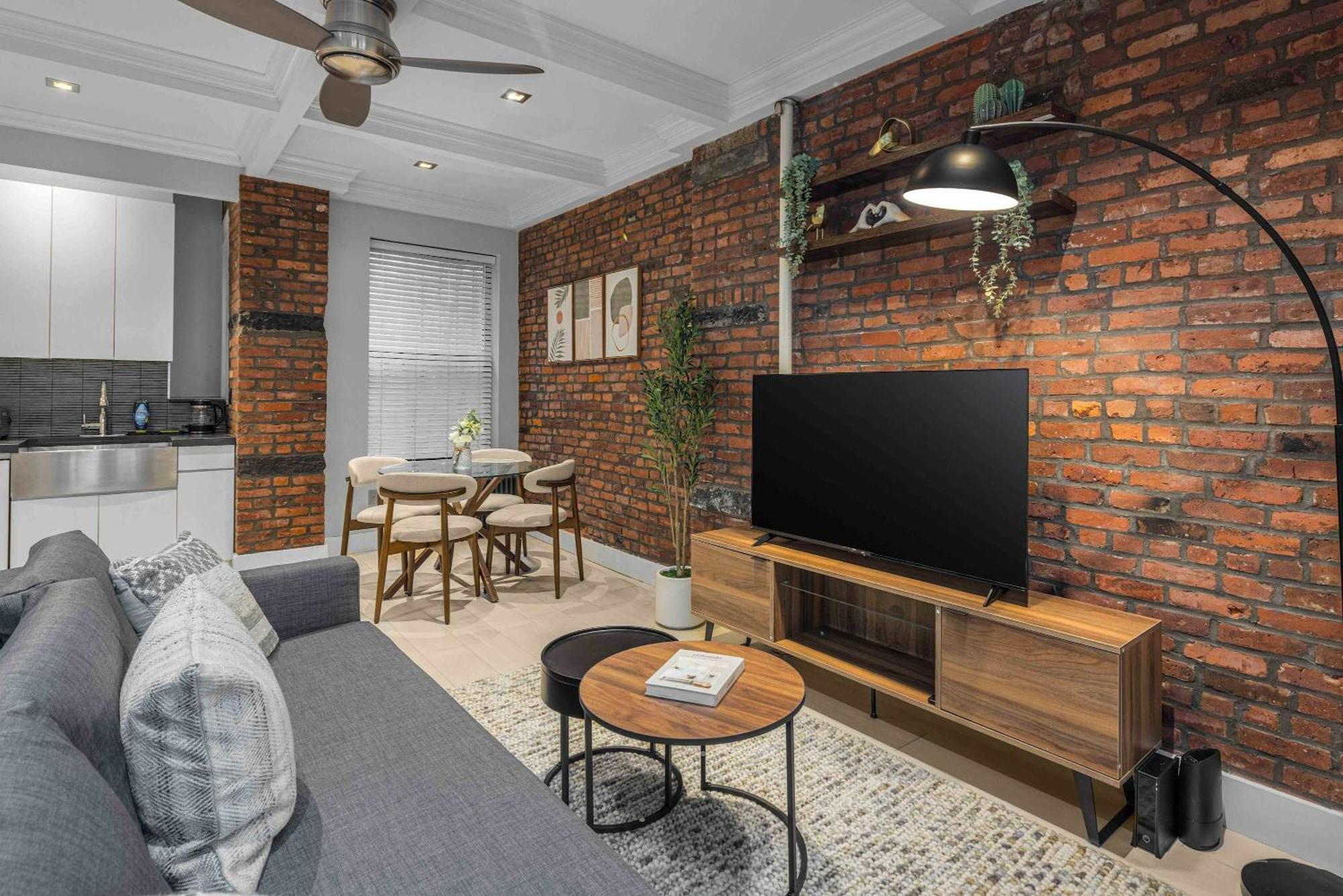 Bold Nyc In Fashionable Nolita New York