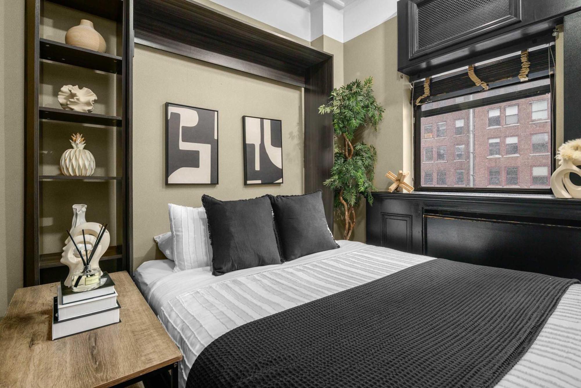 Nyc Walking Distance To Everywhere!