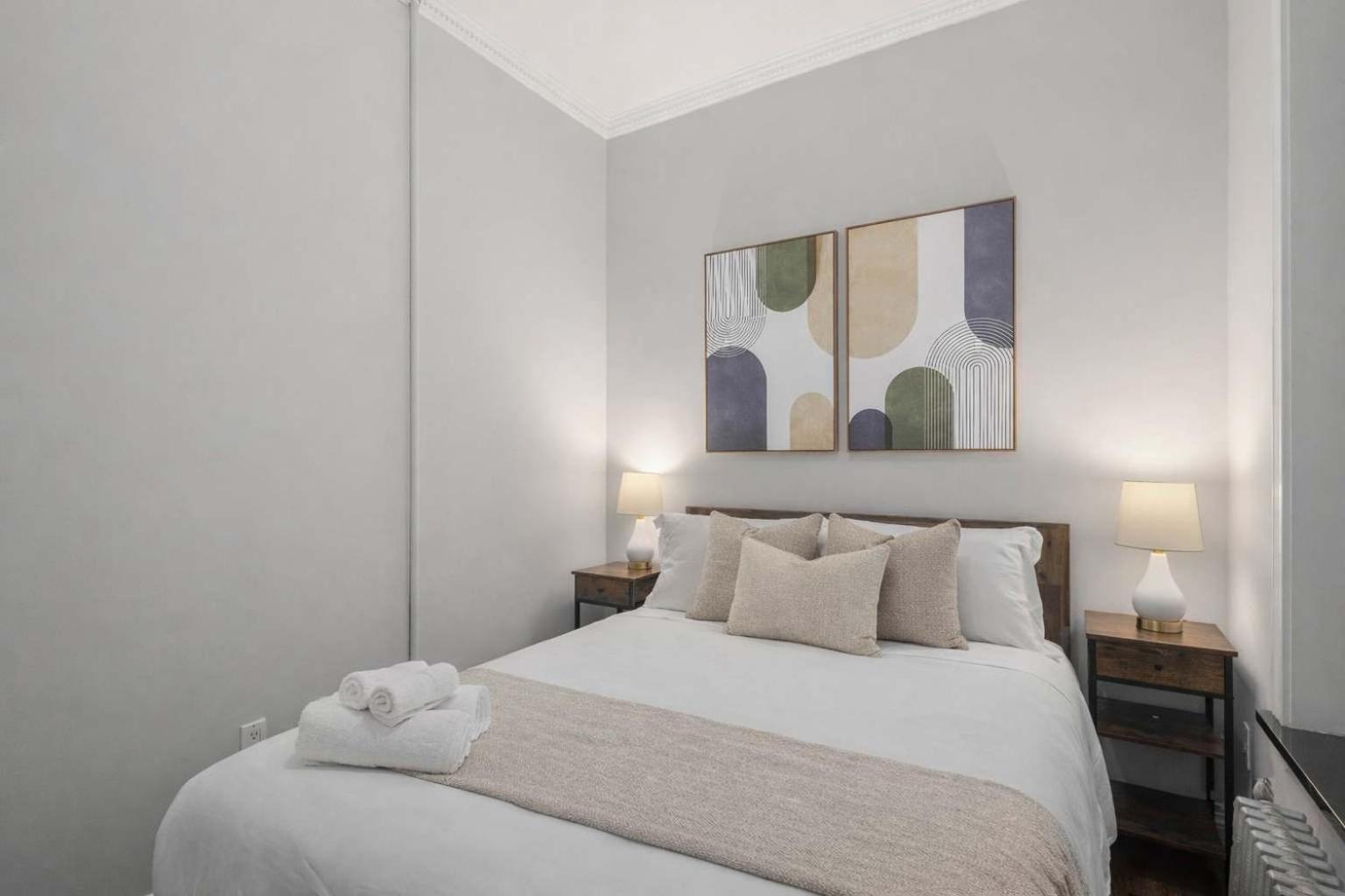 Chic Nyc Retreat By Park