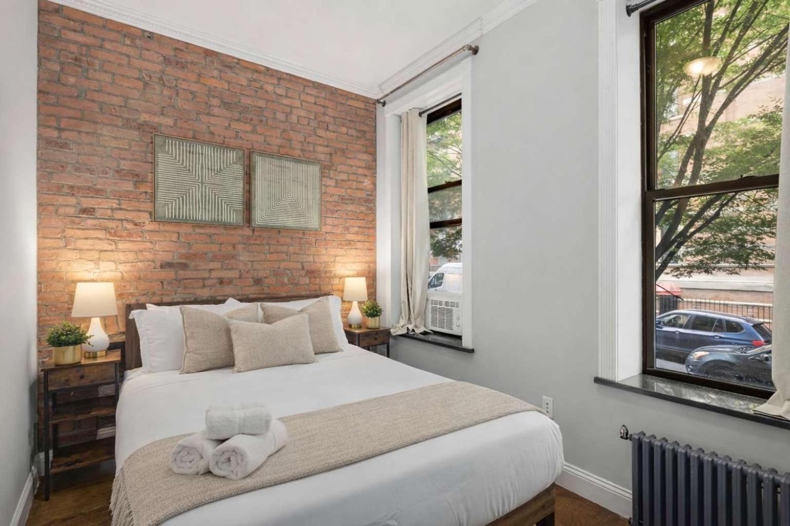 Apartment Chic Nyc Retreat By Park