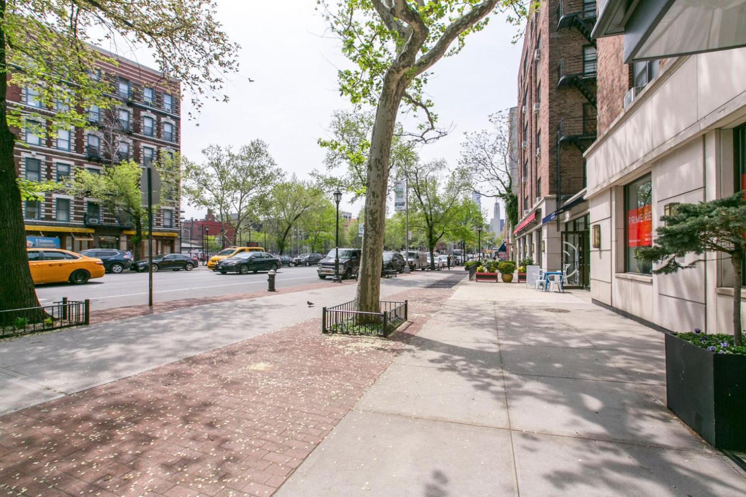 Gorgeous Roomy W Village 1br W Doorman Nyc-131 Apartment *