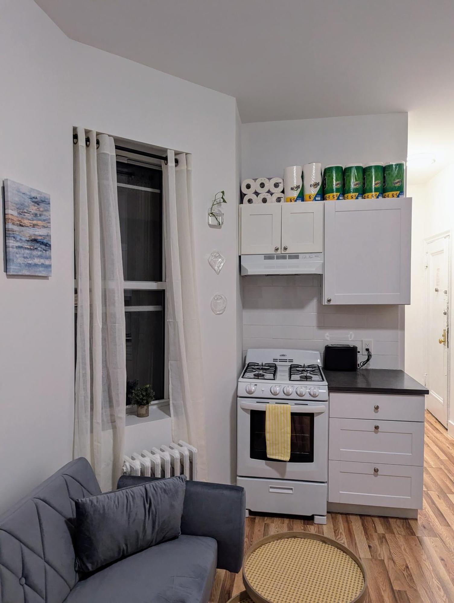 Chic East Village Sanctuary - Steps From The Dining & Nightlife! * New York