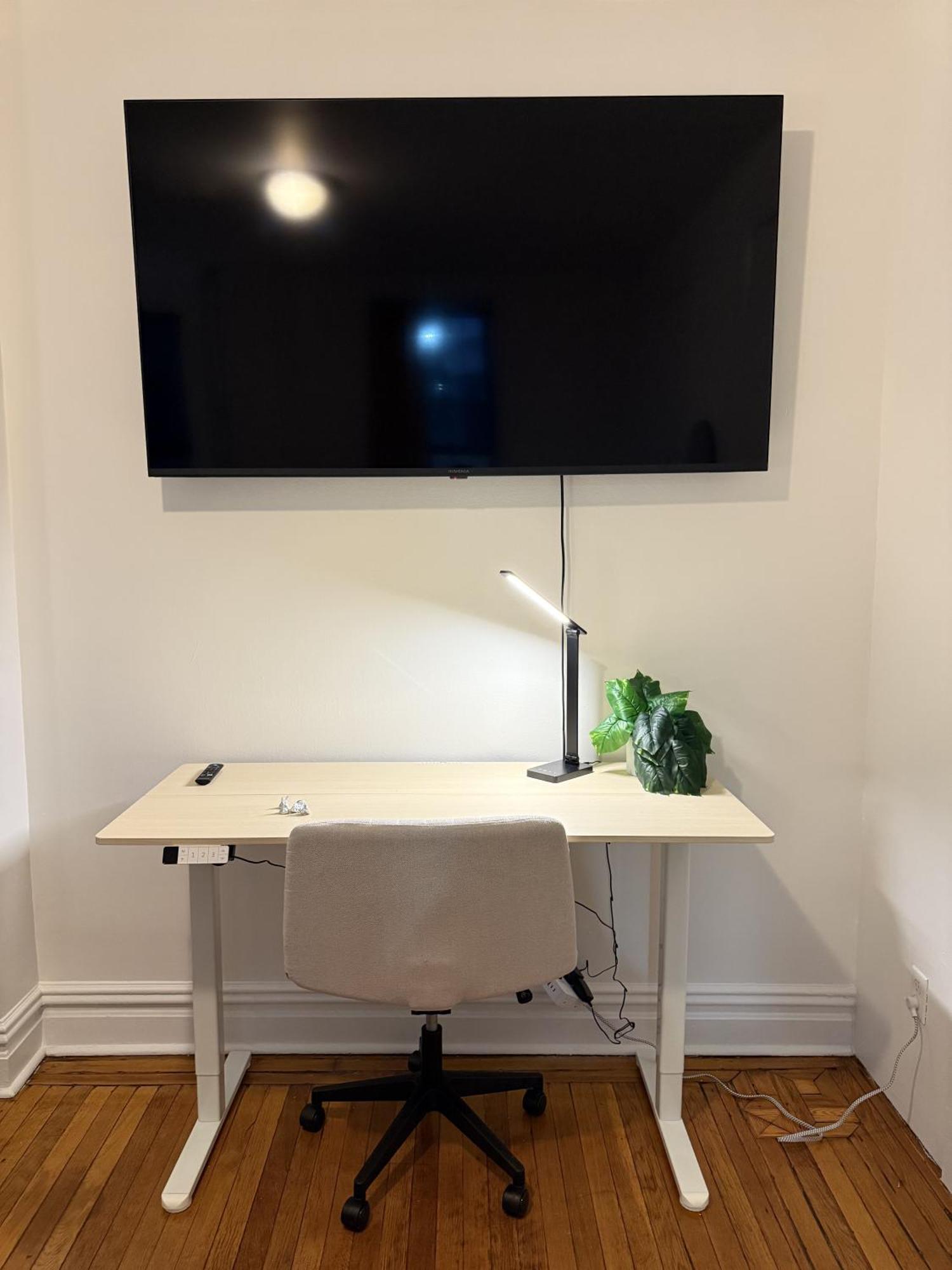 The Broadway Escape - Private In Times Square Guest house