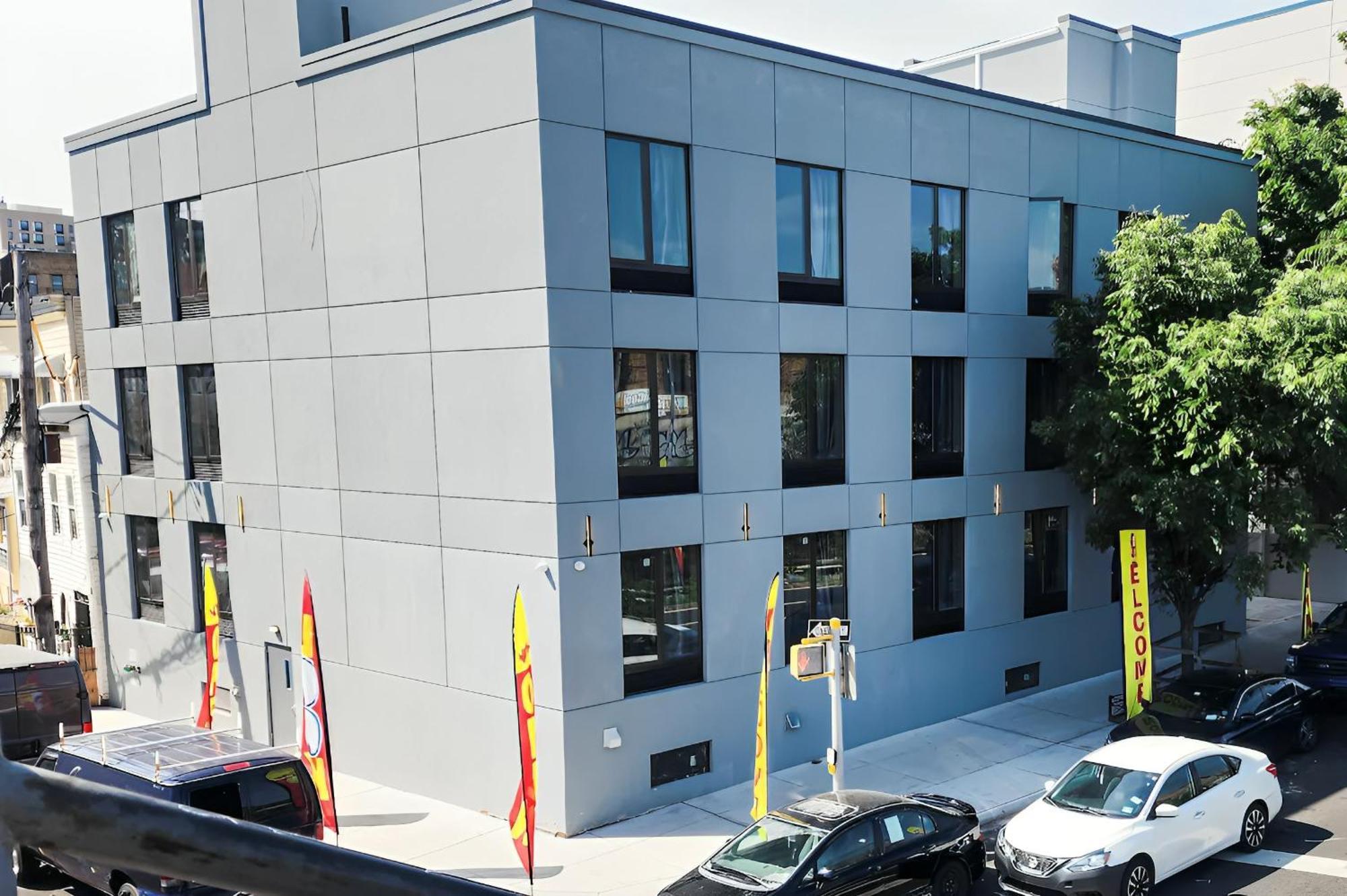 Hotel Fuego Bronx Near Yankee Stadium 3*