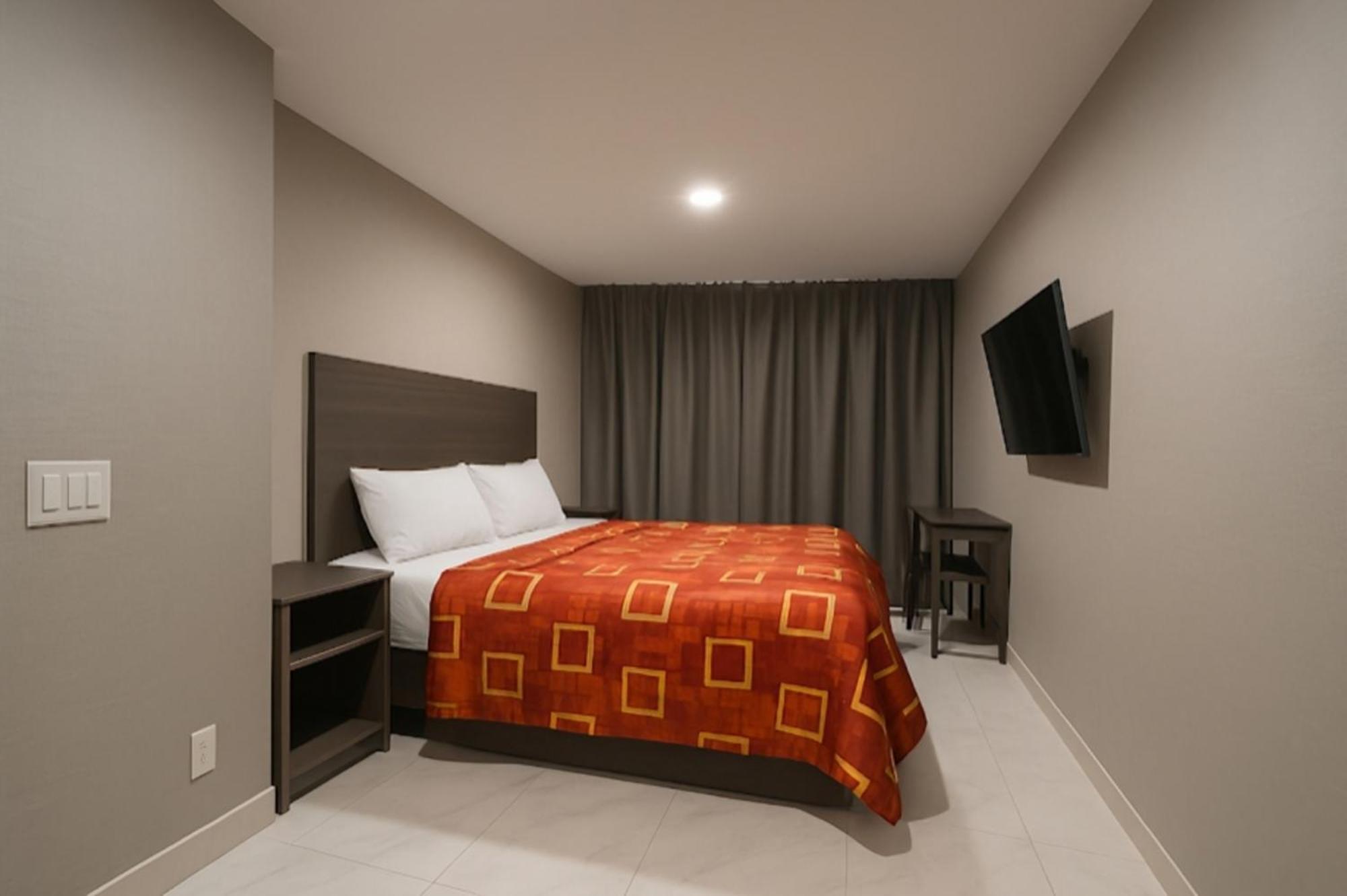 Hotel Fuego Bronx Near Yankee Stadium New York