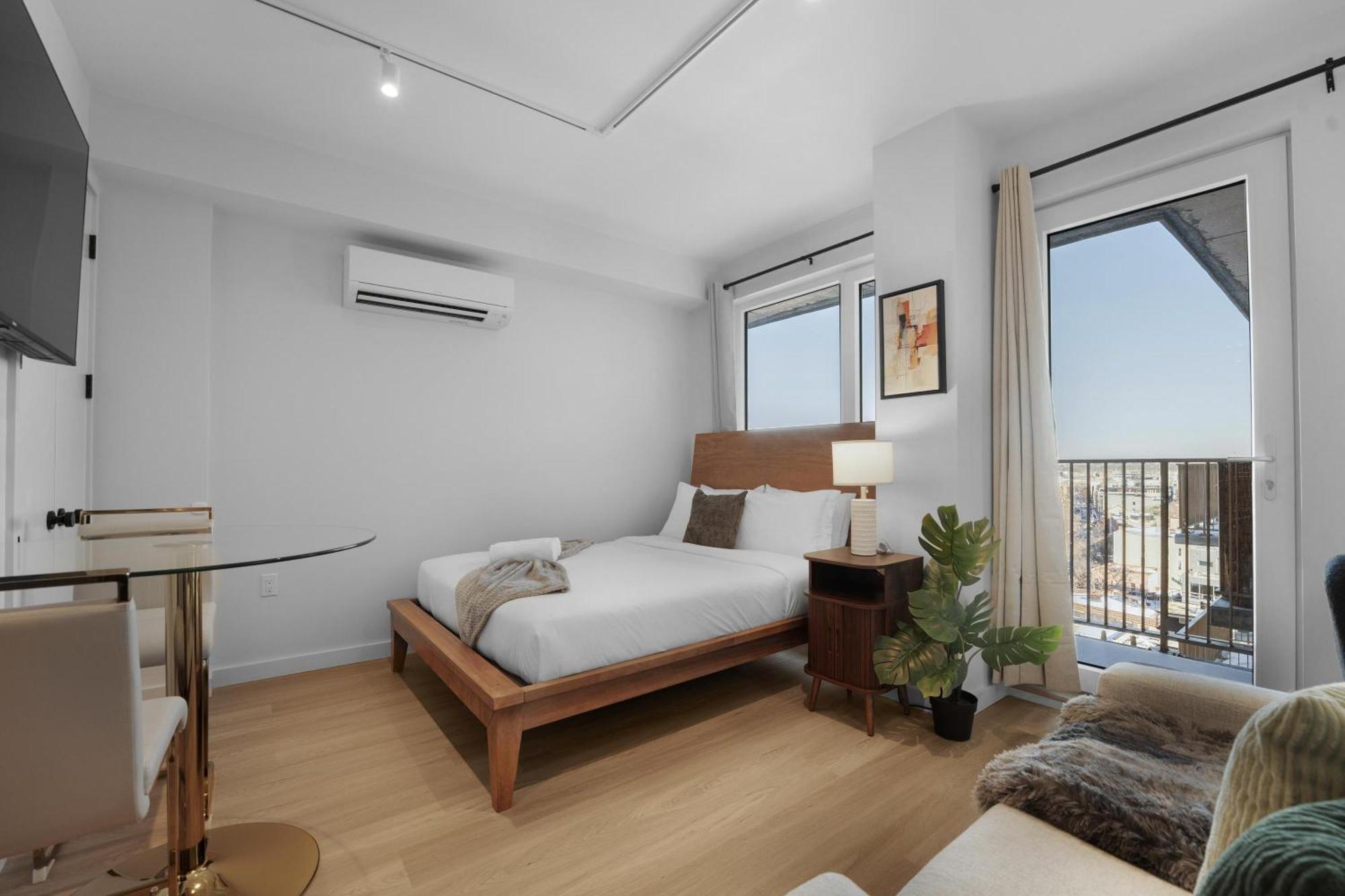 Hotel Stylish Brooklyn Retreat - Steps To G Train 5*