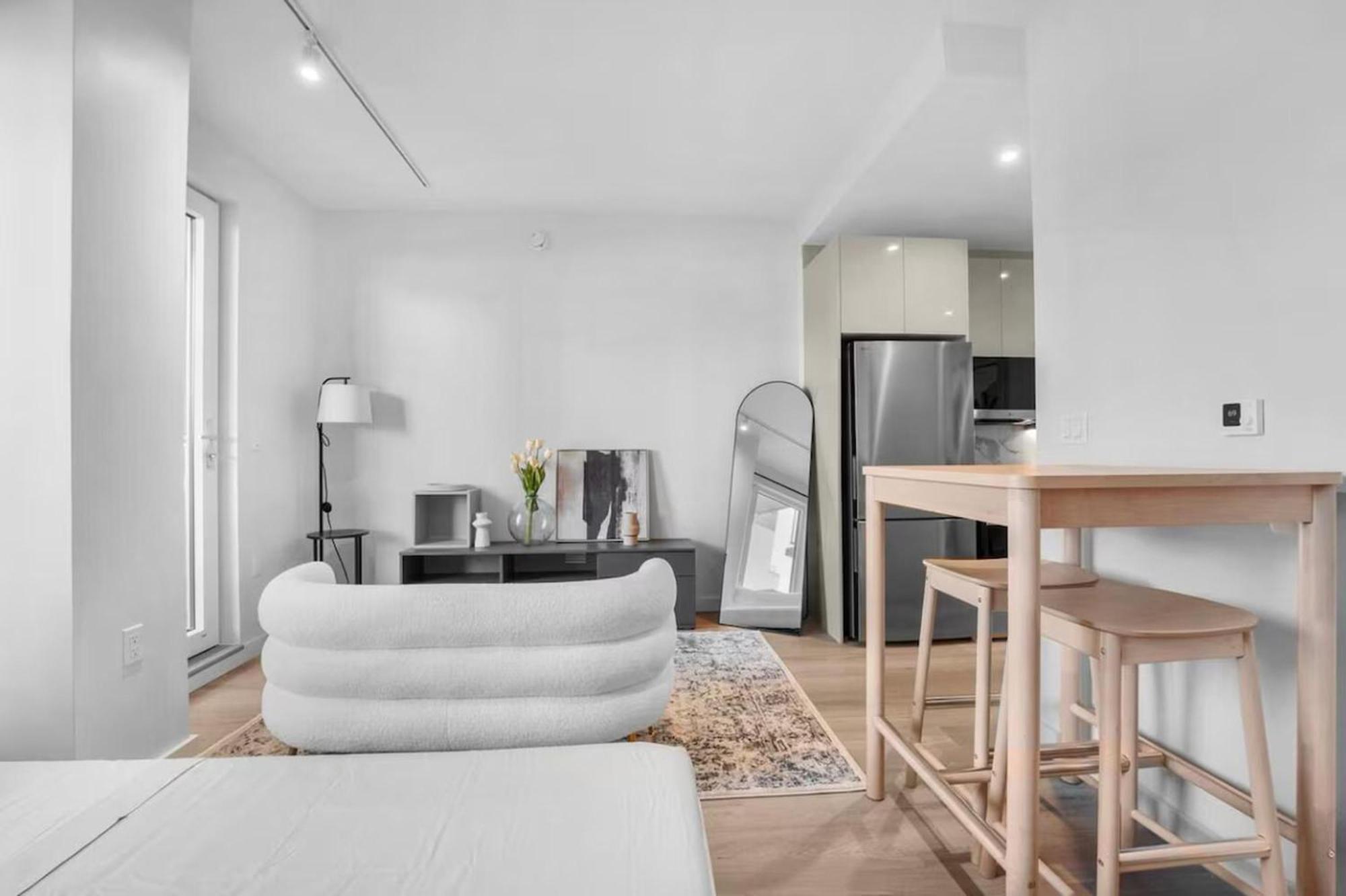 Stylish Brooklyn Retreat - Steps To G Train Hotel