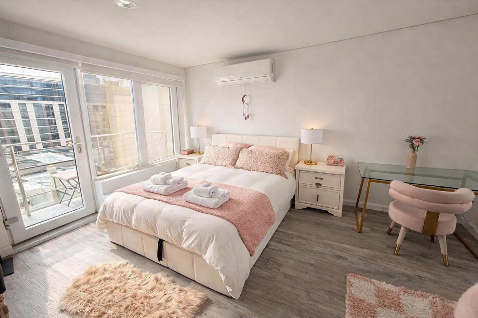 Lic Modern Minutes To Manhattan Apartment
