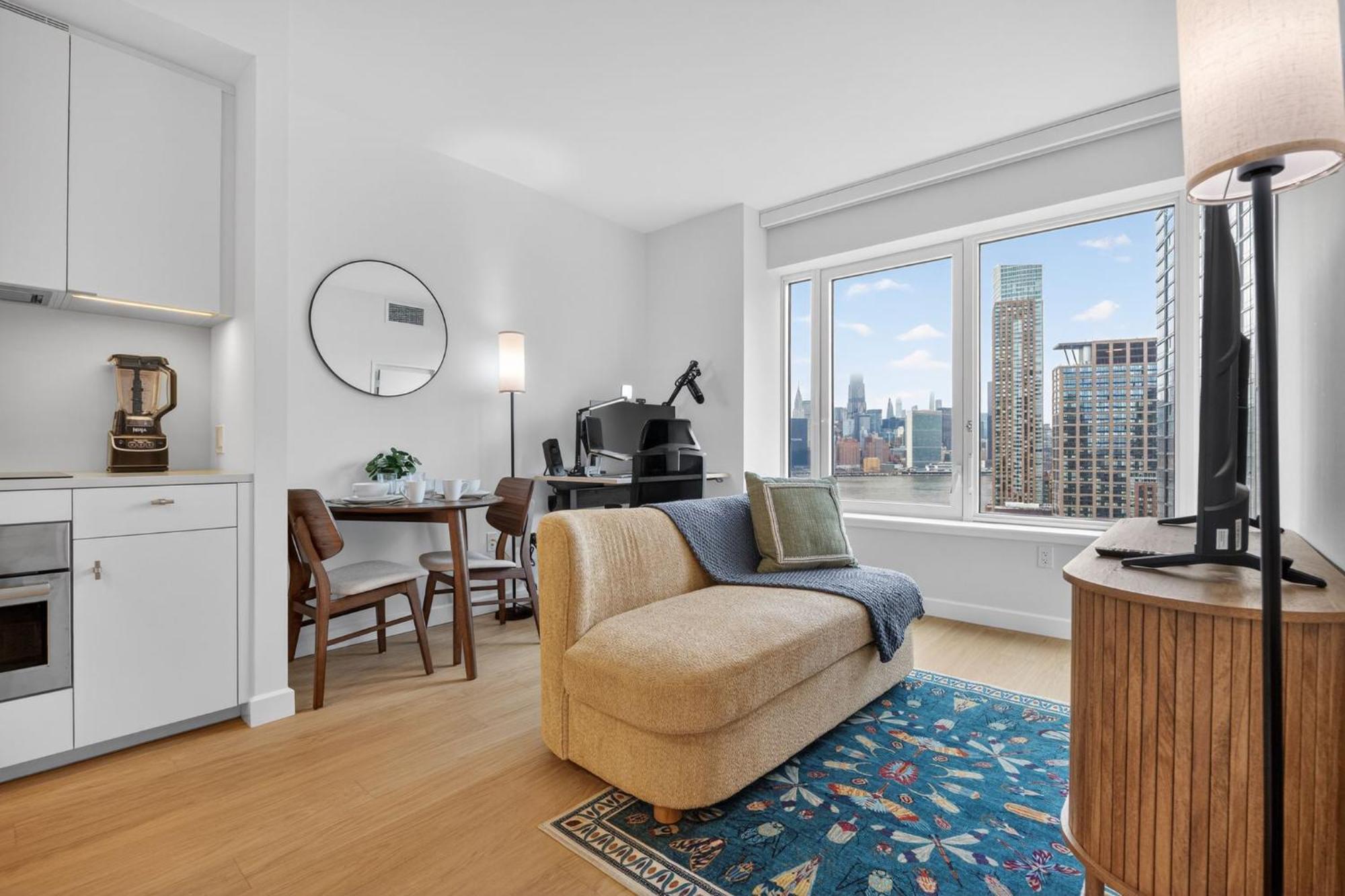 Greenpoint 1br W Work Setup By Anyplace - 11740 * New York