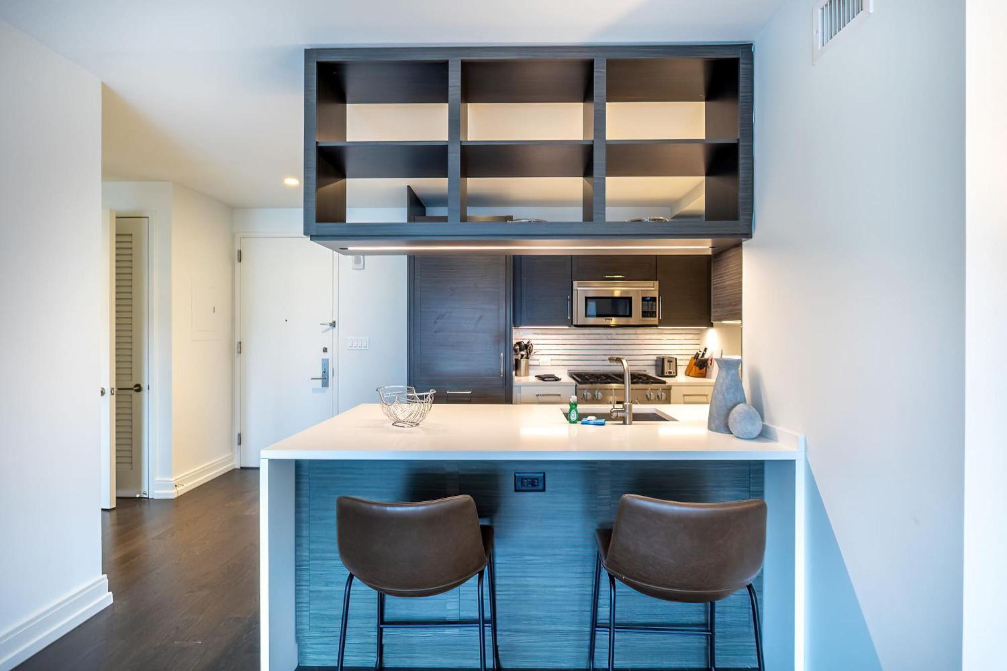 Apartment Luxury With Gym & Pool *