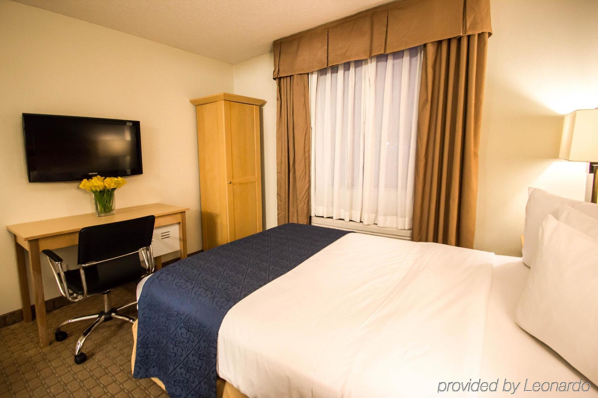 Hotel Hudson River New York