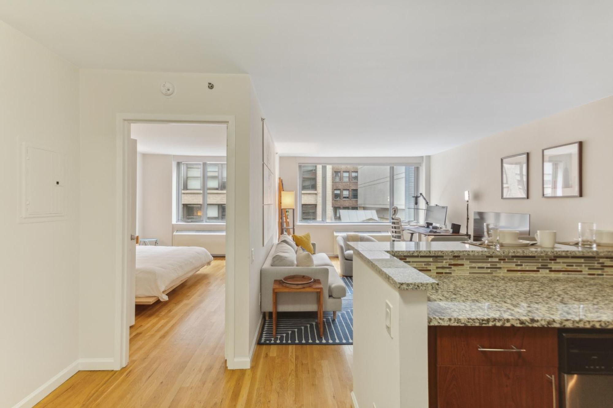 Chelsea 1 Bedroom W Work Setup By Anyplace - 11436 * New York