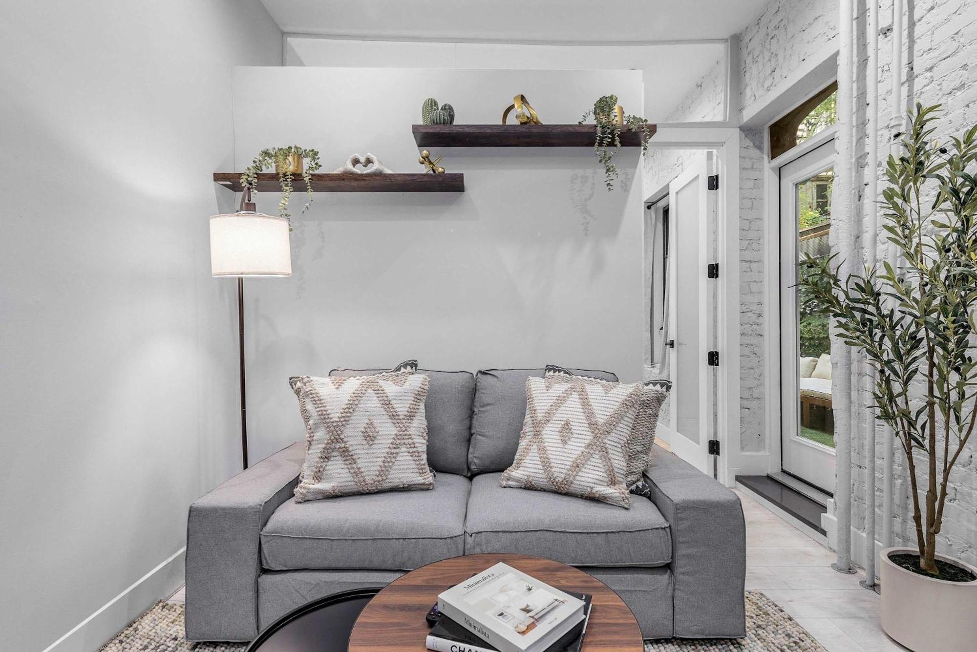 Modern Nolita Hideaway Apartment *