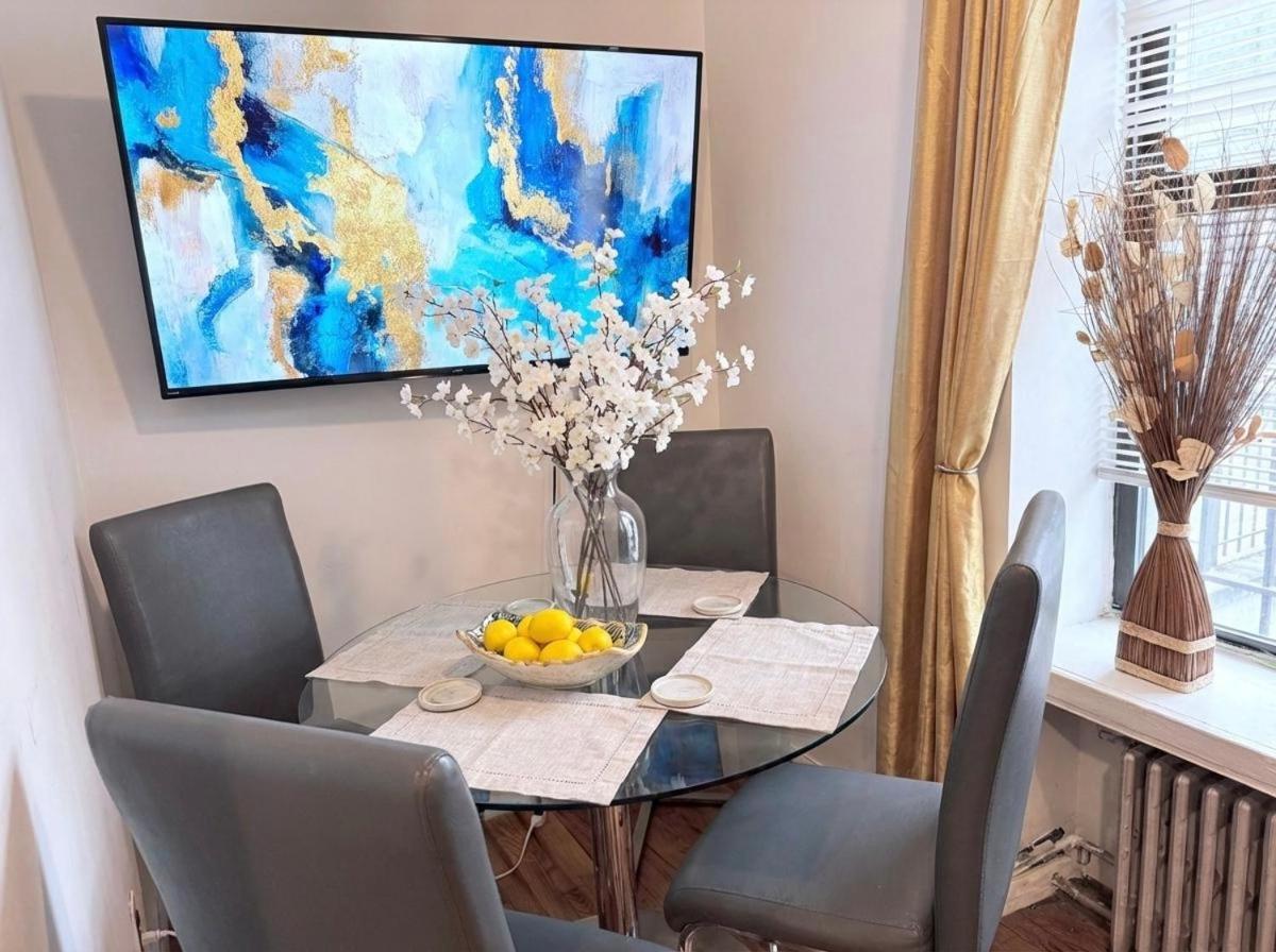 Riverside Park Apartment