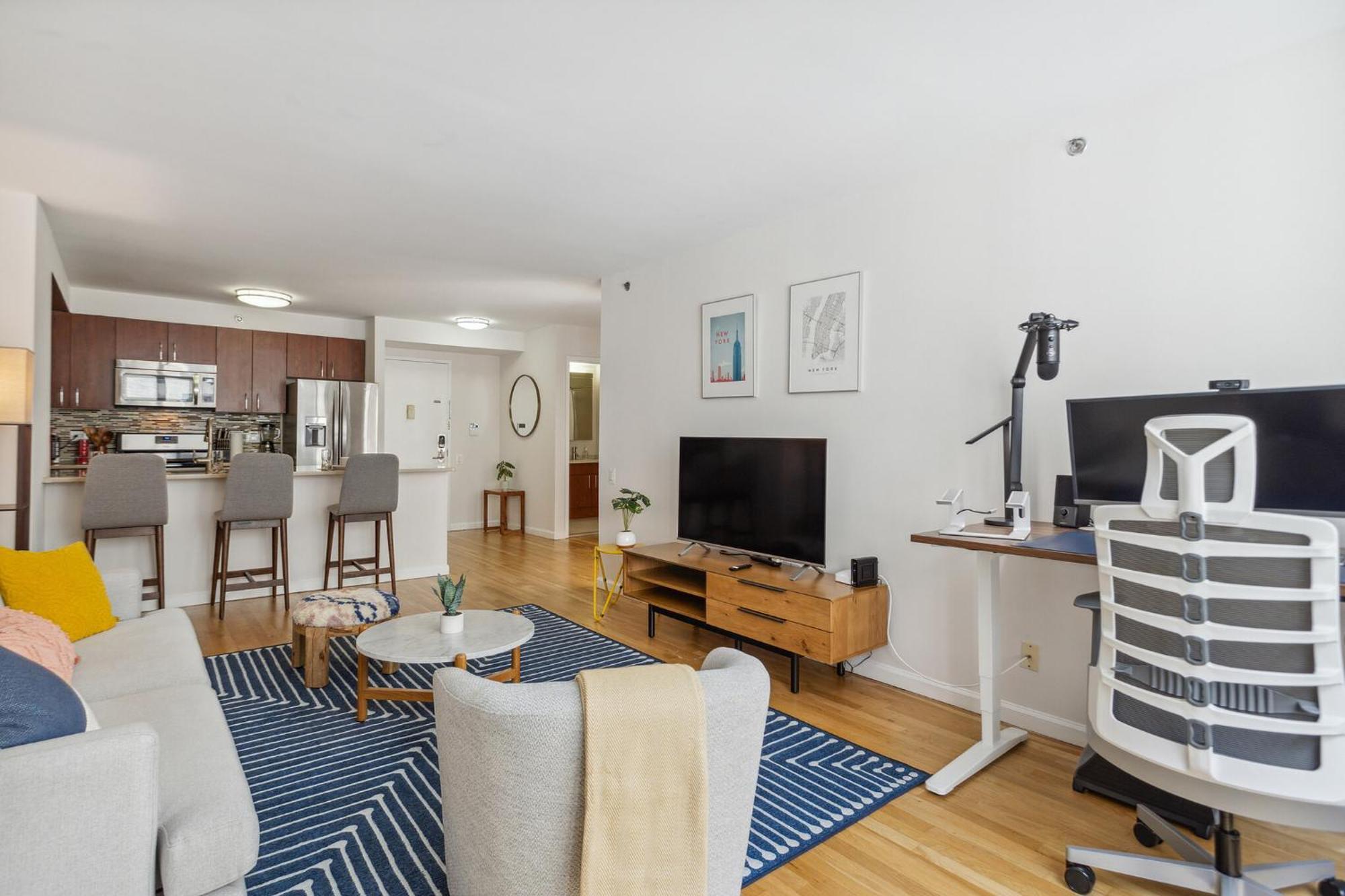 Chelsea 1 Bedroom W Work Setupby Anyplace - 11435 New York
