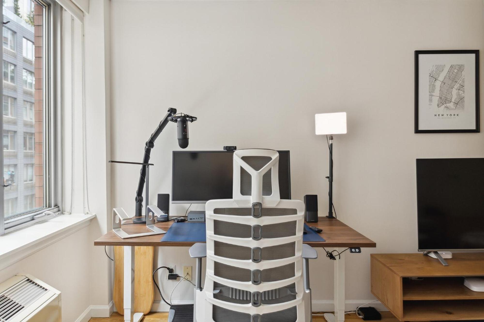Chelsea 1 Bedroom W Work Setup By Anyplace - 11436 * New York