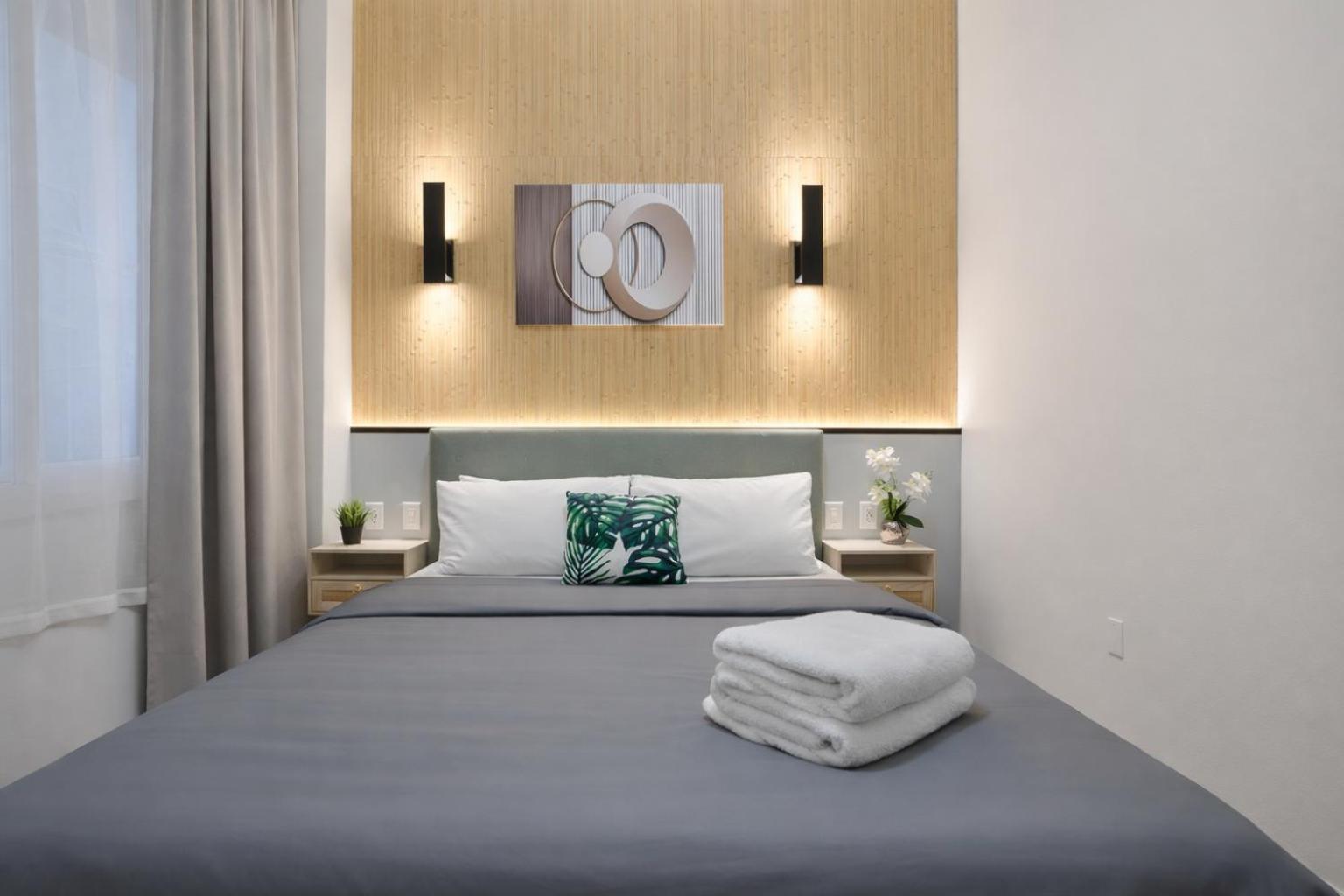 2bd Modern In Manhattan Apartment New York