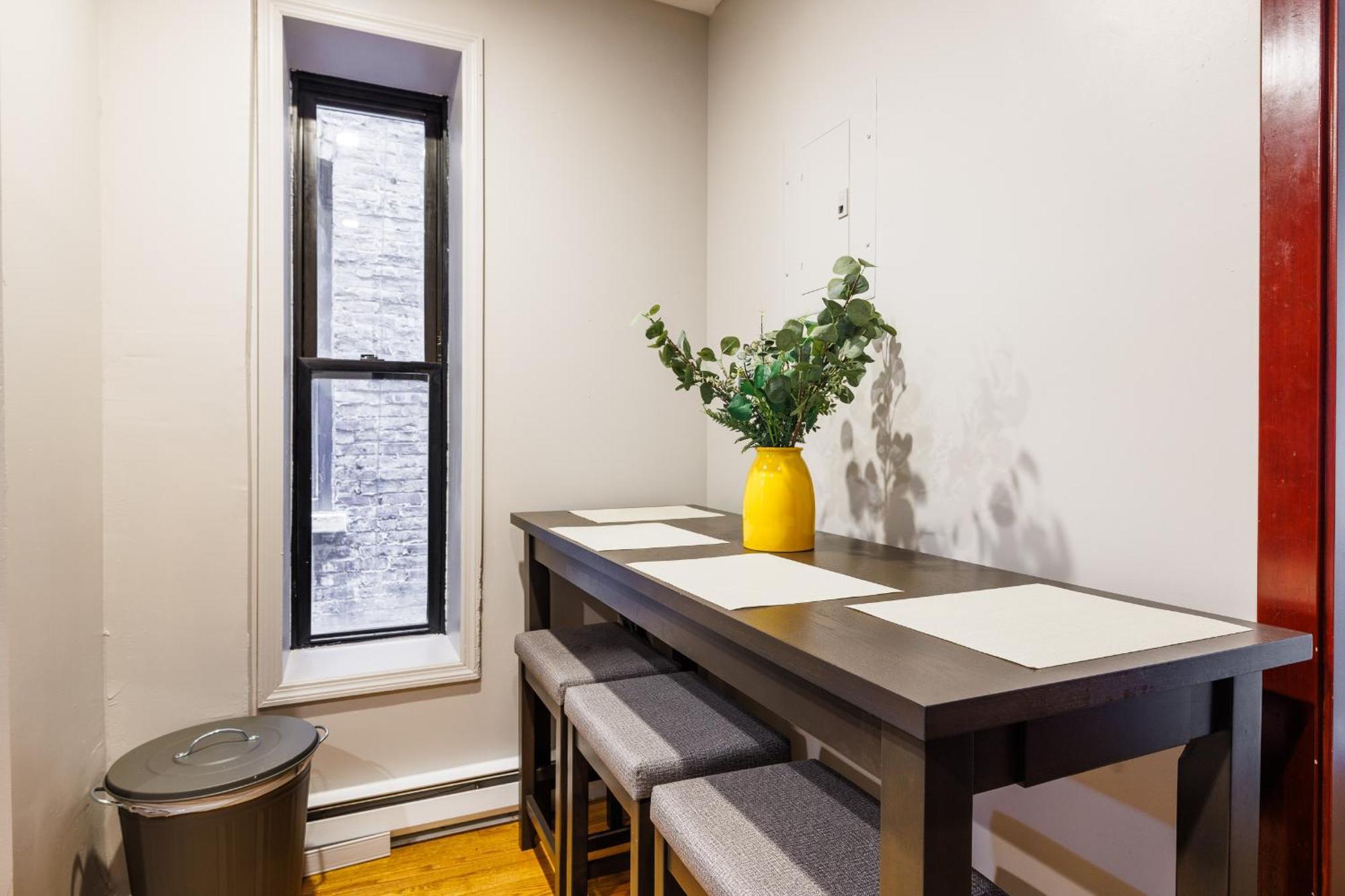Uws Designer * New York