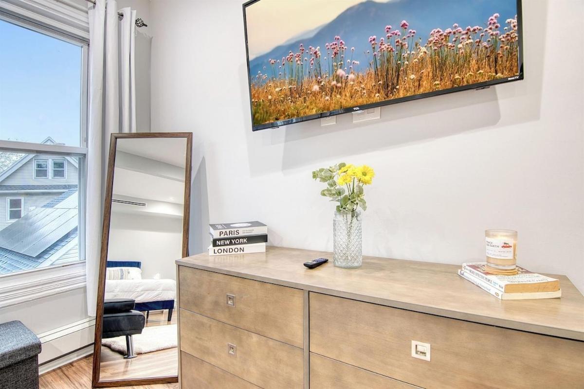 Beauty On The Reservoir Luxury New-build 2br W King Bed, Designer Finishes Ultra-fast Wifi And Ac
