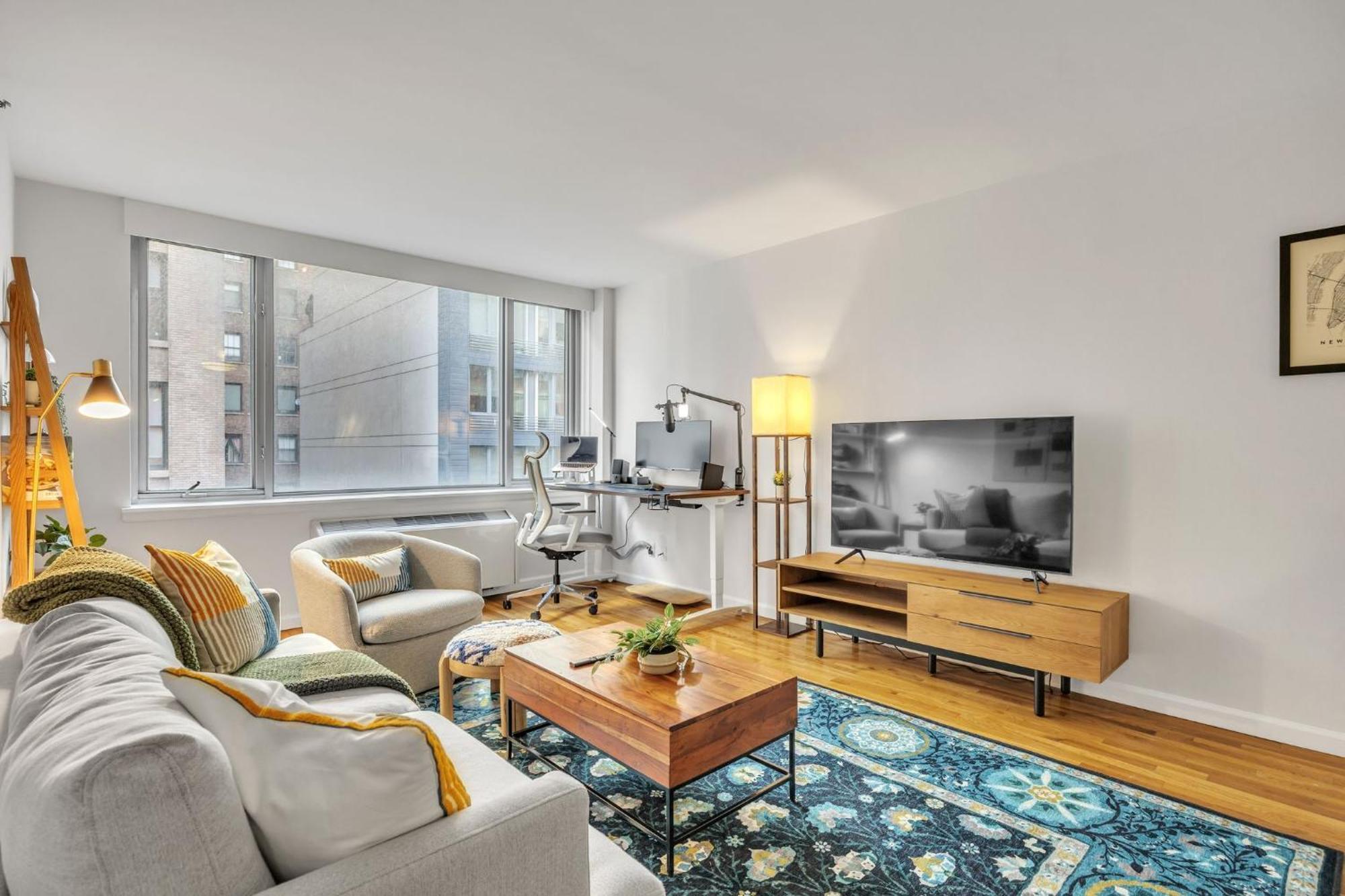 Chelsea 1 Bedroom W Work Setup By Anyplace - 11652 Apartment New York
