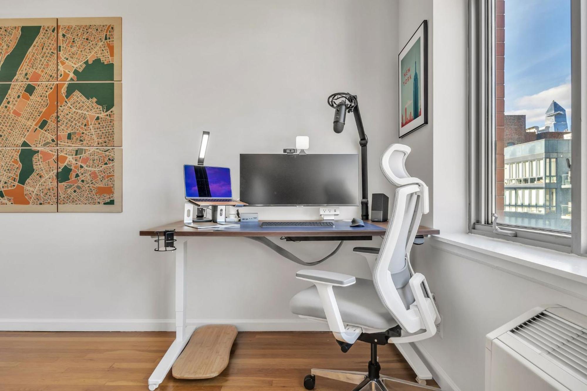 Apartment Chelsea 1 Bedroom W Work Setup By Anyplace - 11651 New York