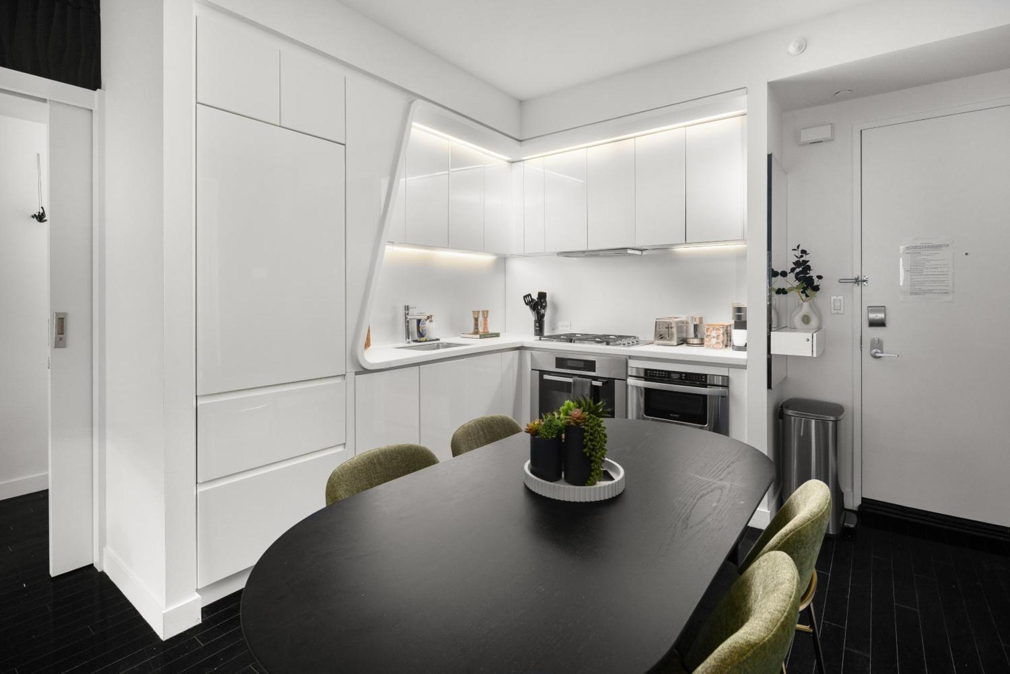 Apartment Premium Lux-penthouse In Financial District