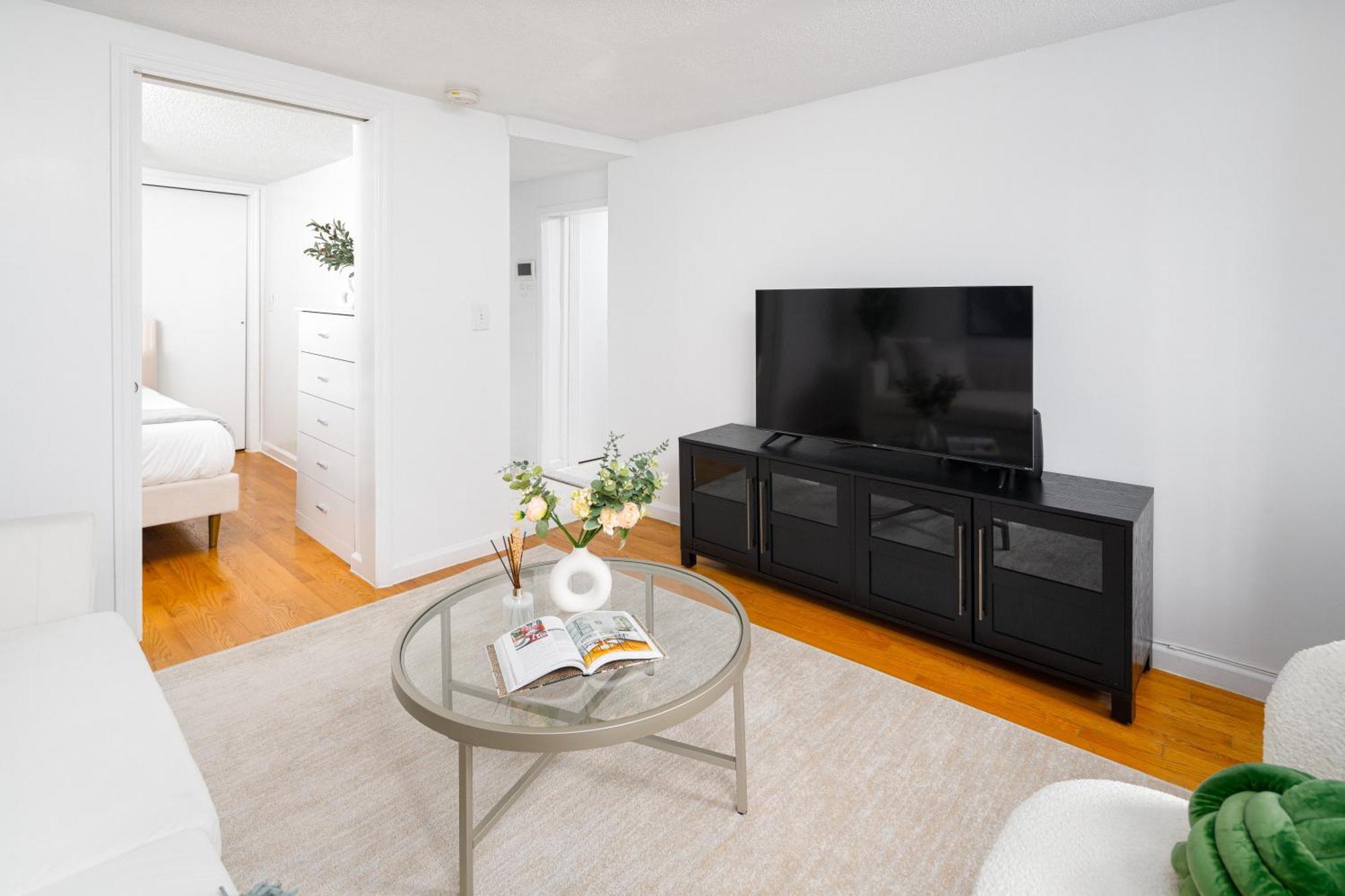 Lower East Side Nyc 1br Eat-in Kitchen In Unit Laundry Apartment *