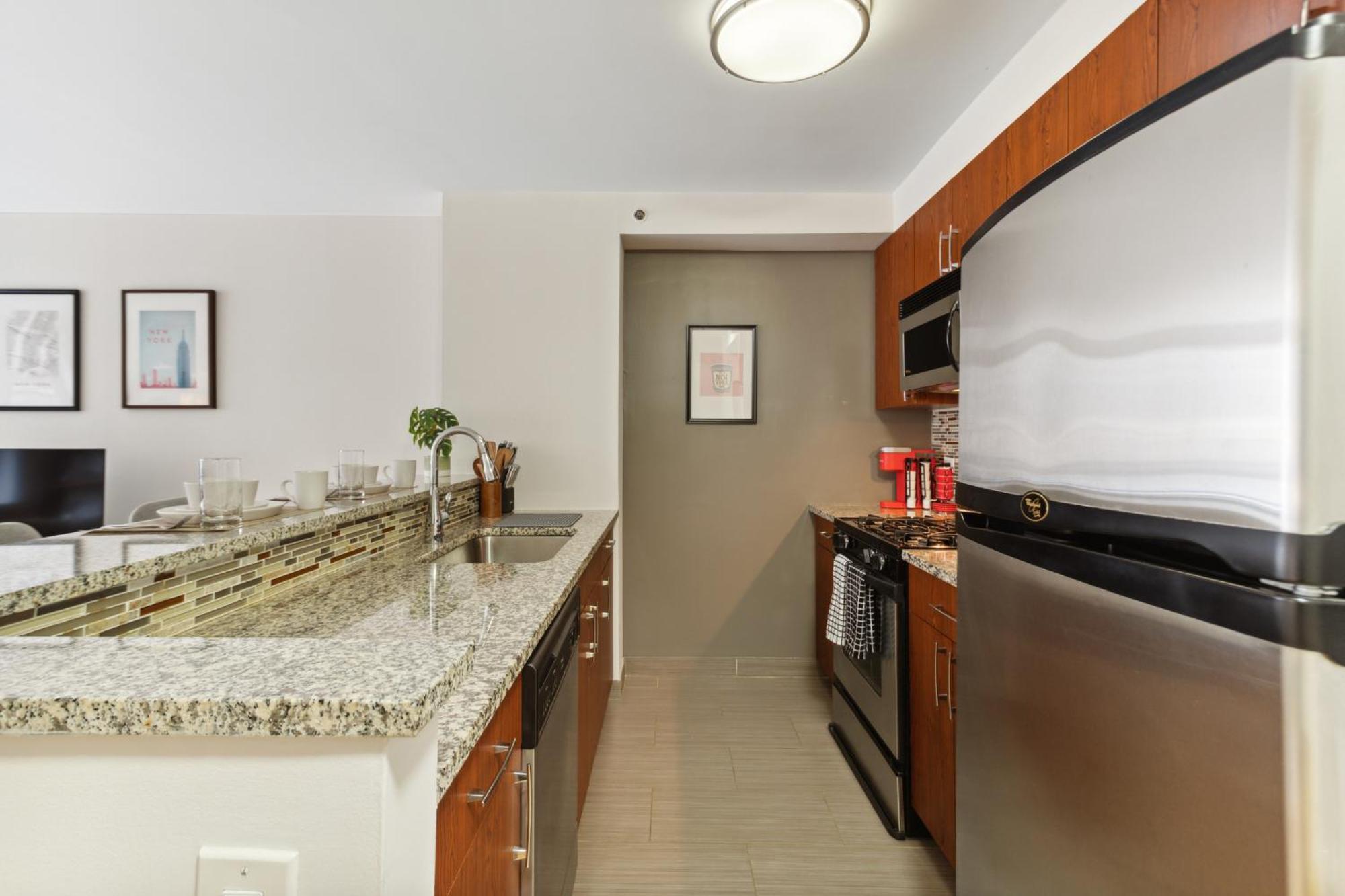 Chelsea 1 Bedroom W Work Setup By Anyplace - 11436 Apartment