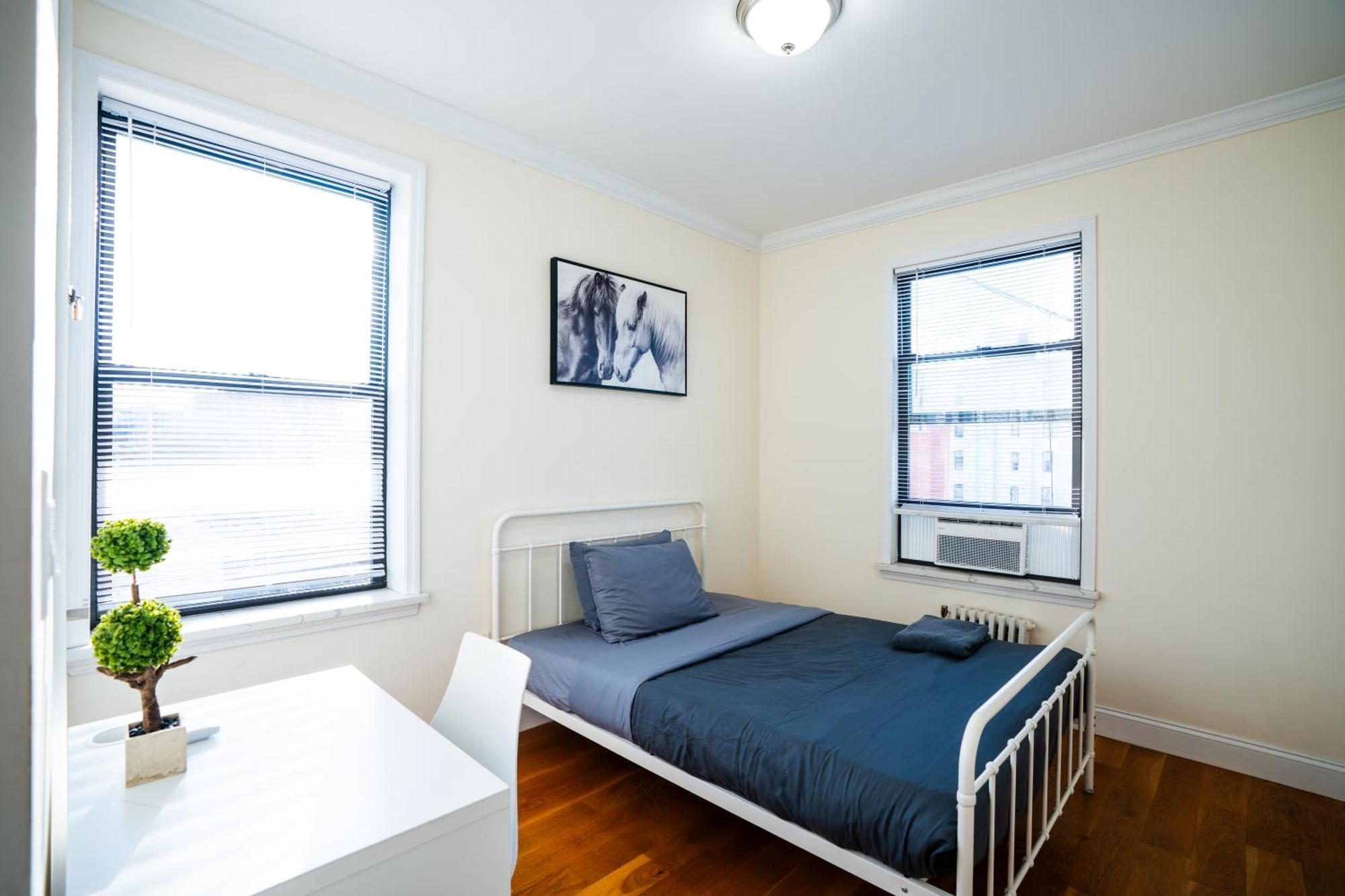 Harlem, Manhattan 4-bedroom Penthouse I 2-bathroom New York