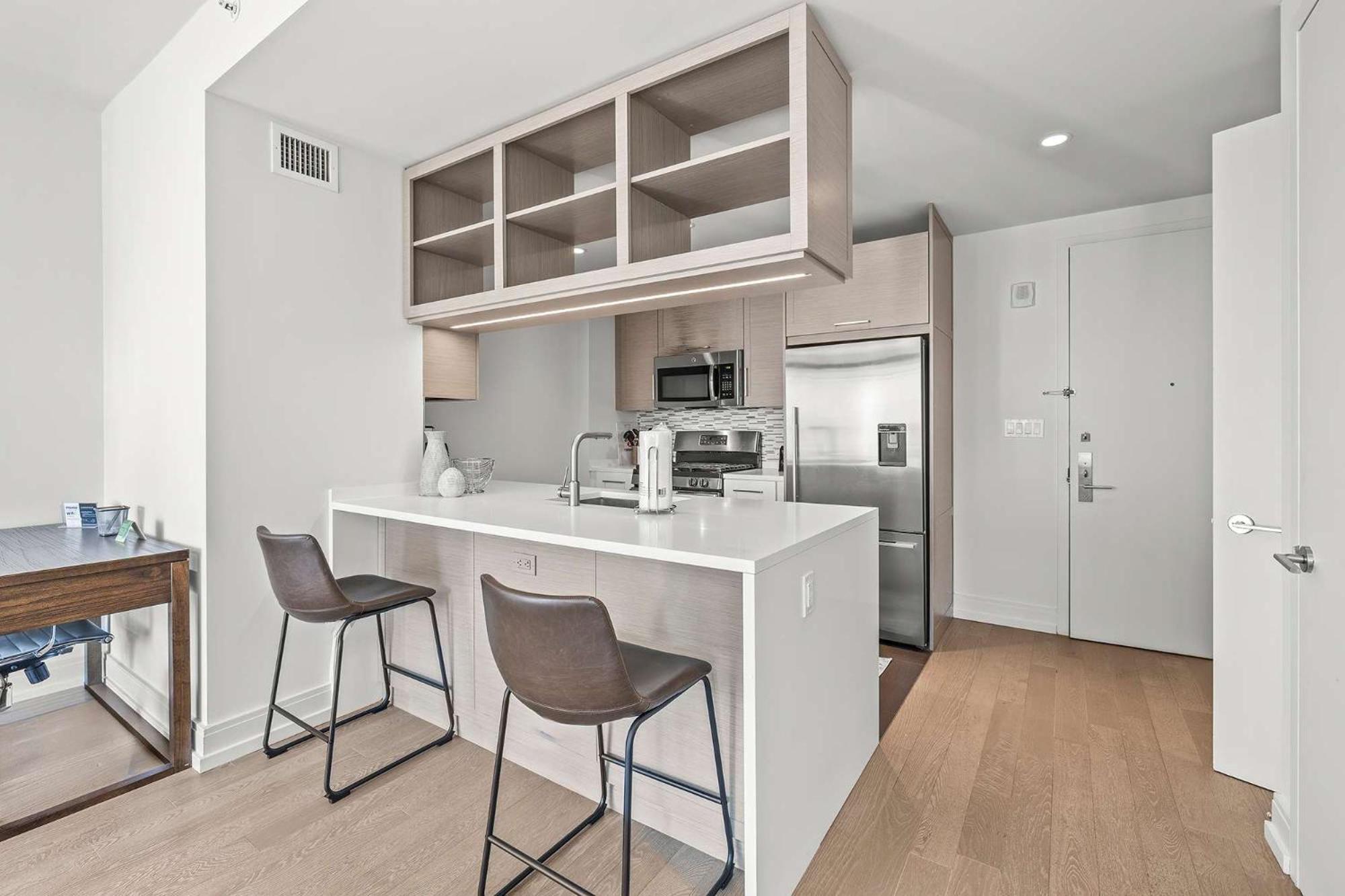 Apartment Spacious Luxury With Wash And Dryer