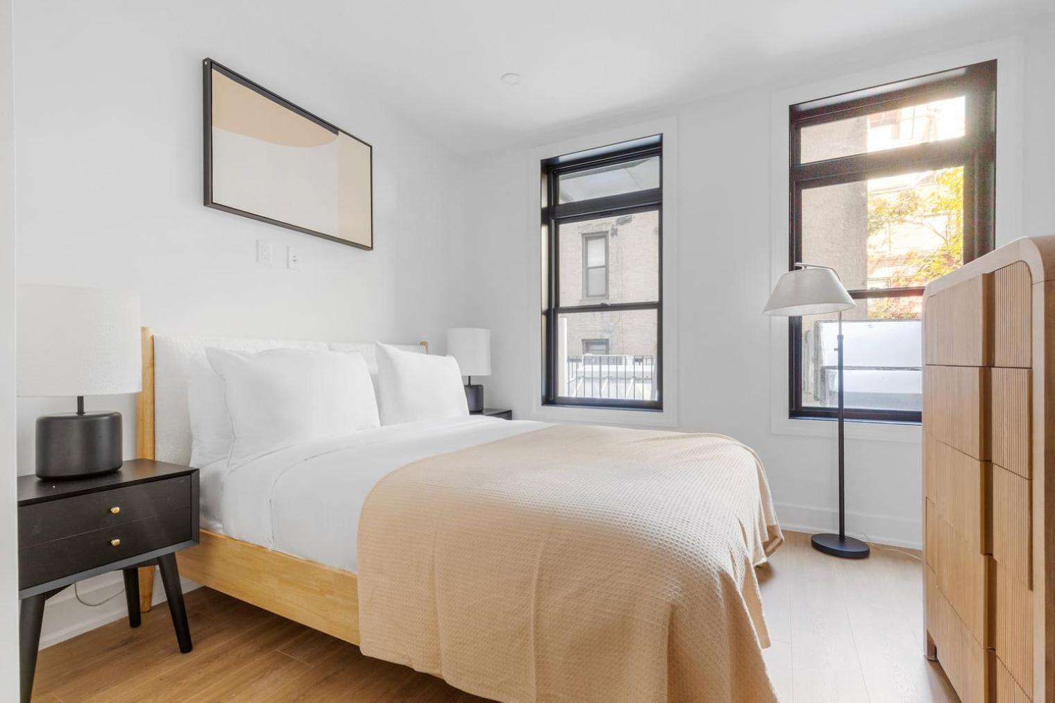 Apartment Blueground Garment District Washer Nr Times Square Nyc-2117 *